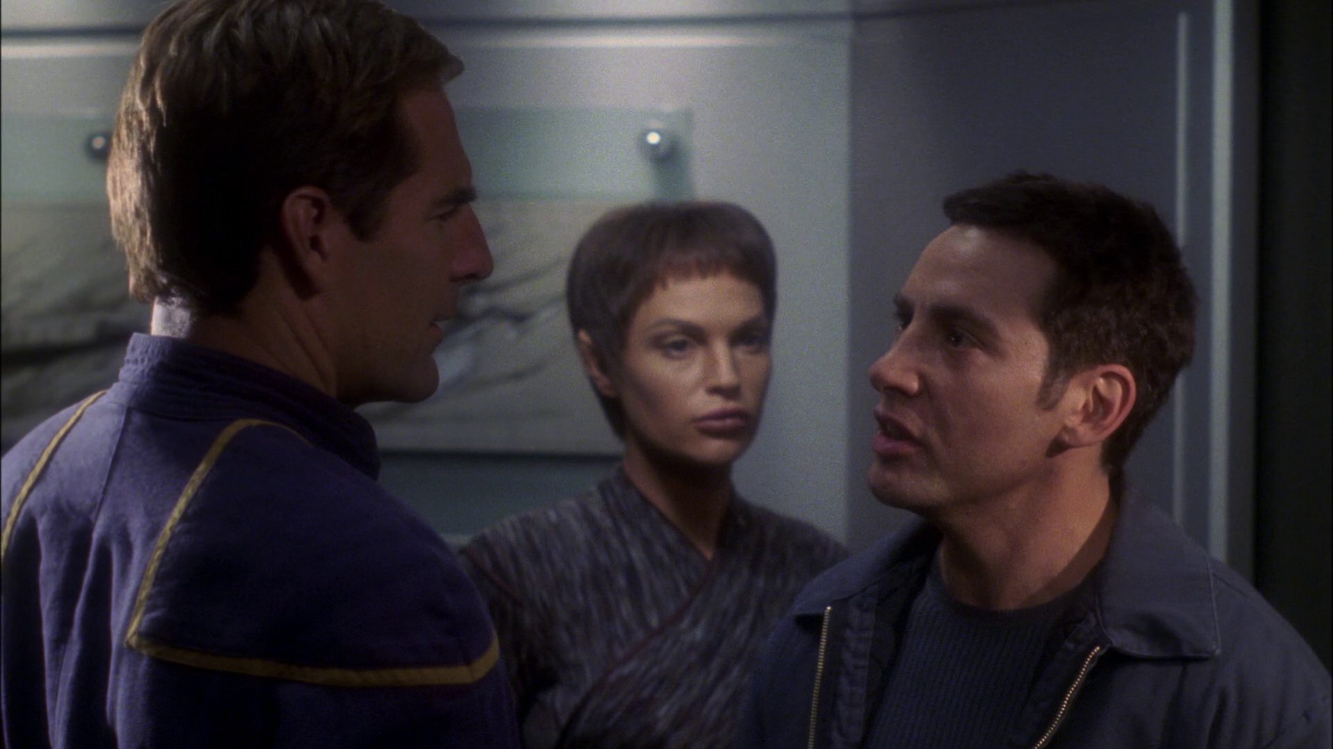 extant_StarTrek_ENT_1x10-FortunateSon_1539.jpg