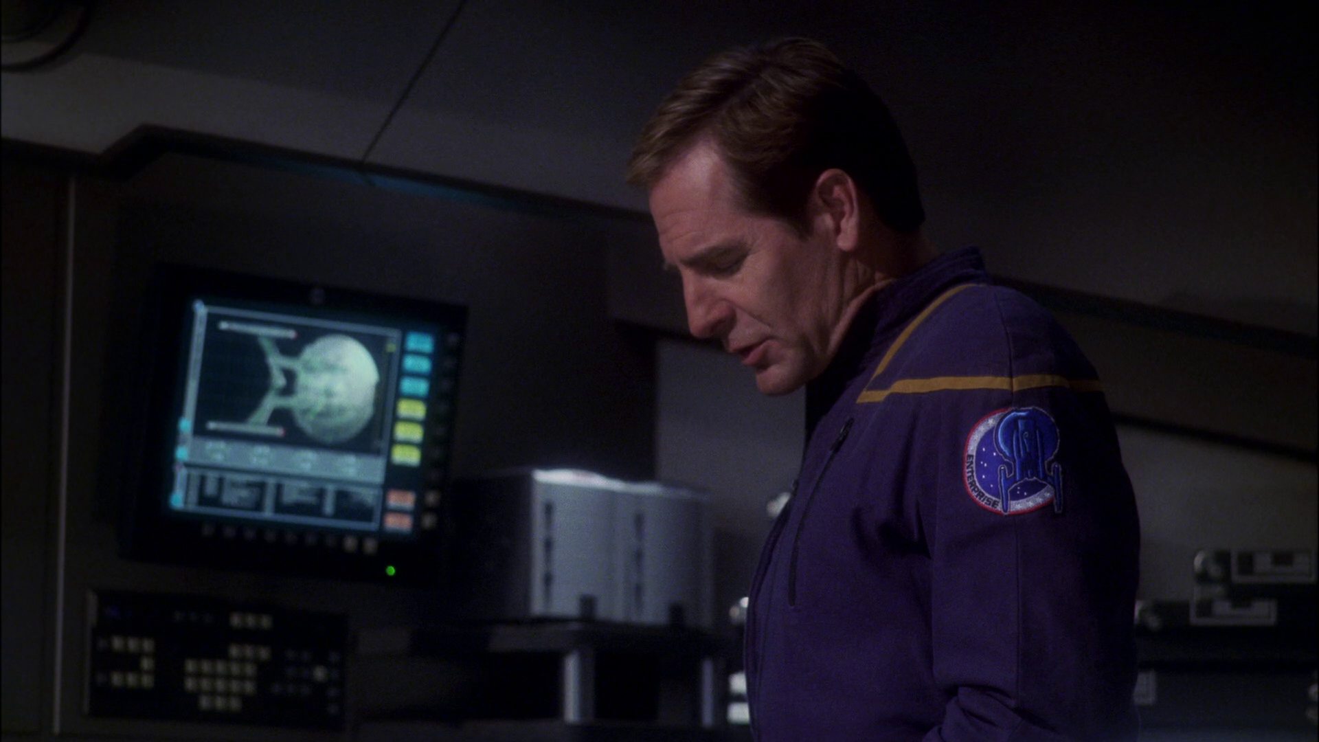 extant_StarTrek_ENT_1x10-FortunateSon_2364.jpg