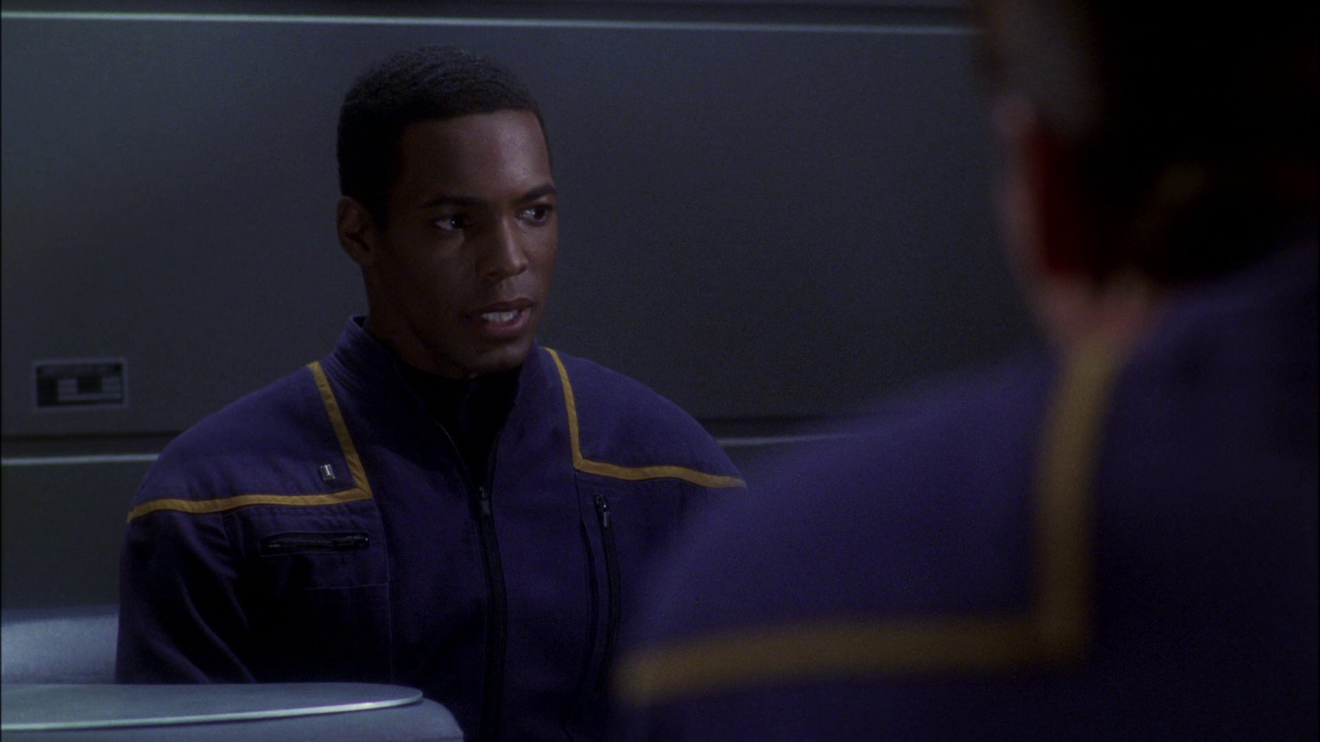 extant_StarTrek_ENT_1x10-FortunateSon_2389.jpg