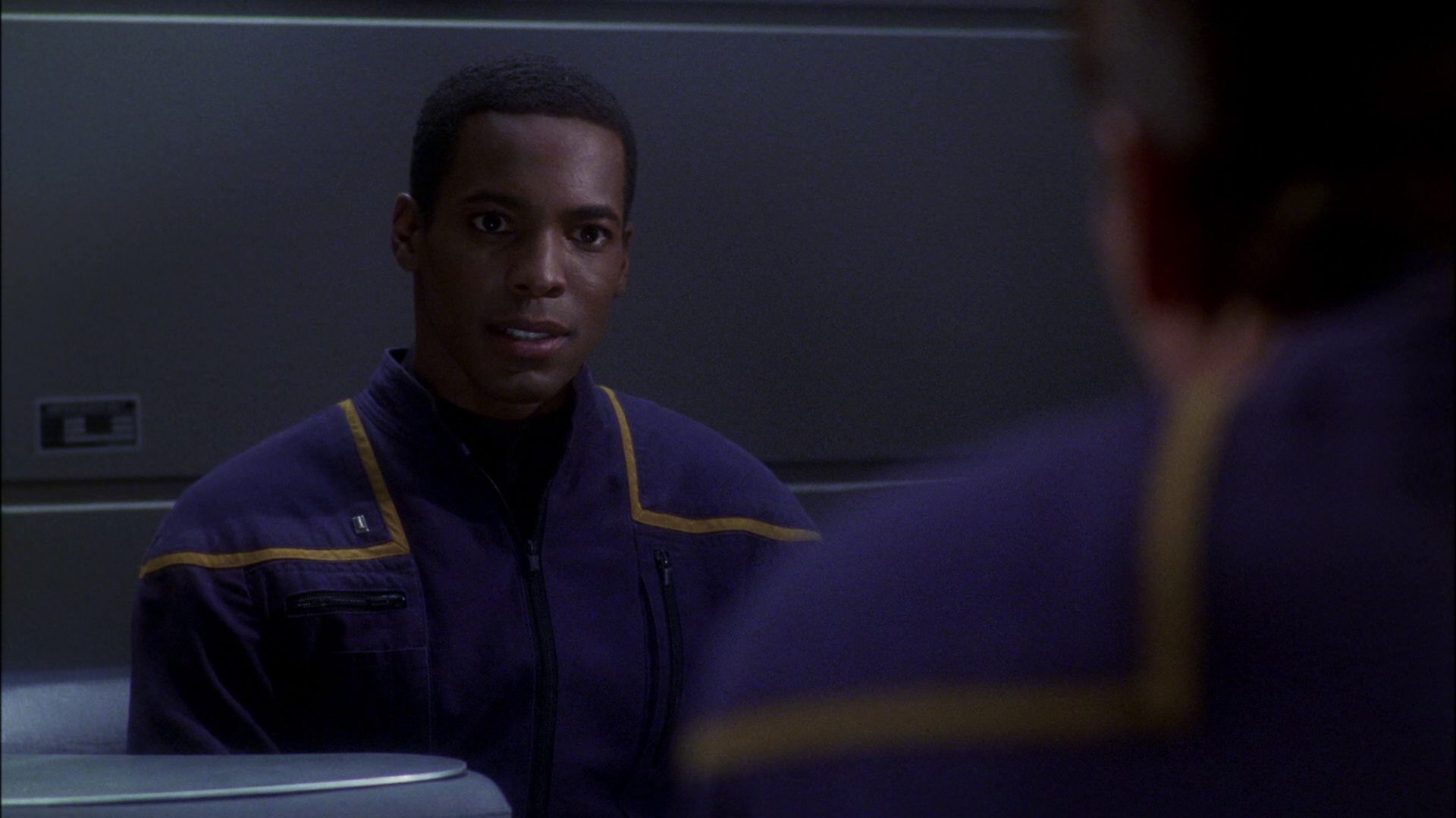 extant_StarTrek_ENT_1x10-FortunateSon_2391.jpg