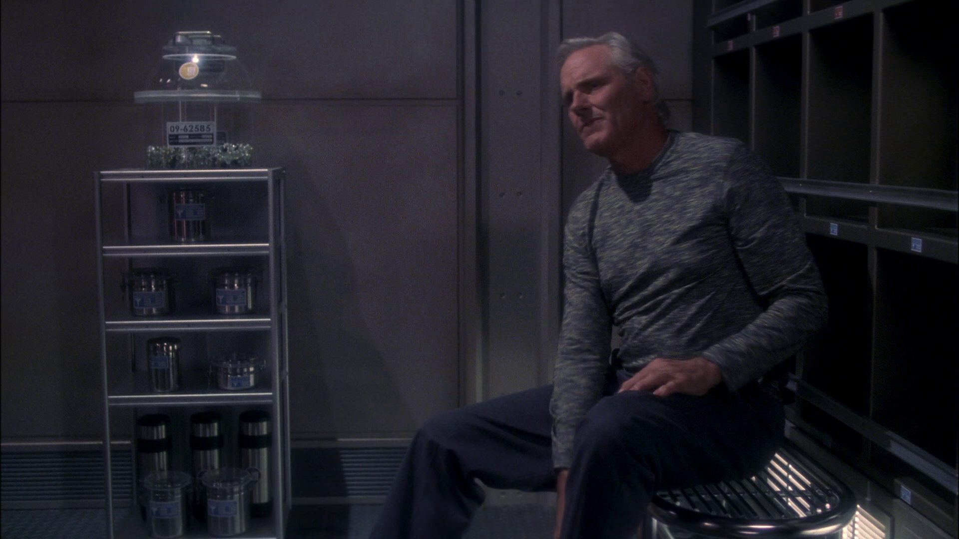 extant_StarTrek_ENT_1x10-FortunateSon_3495.jpg