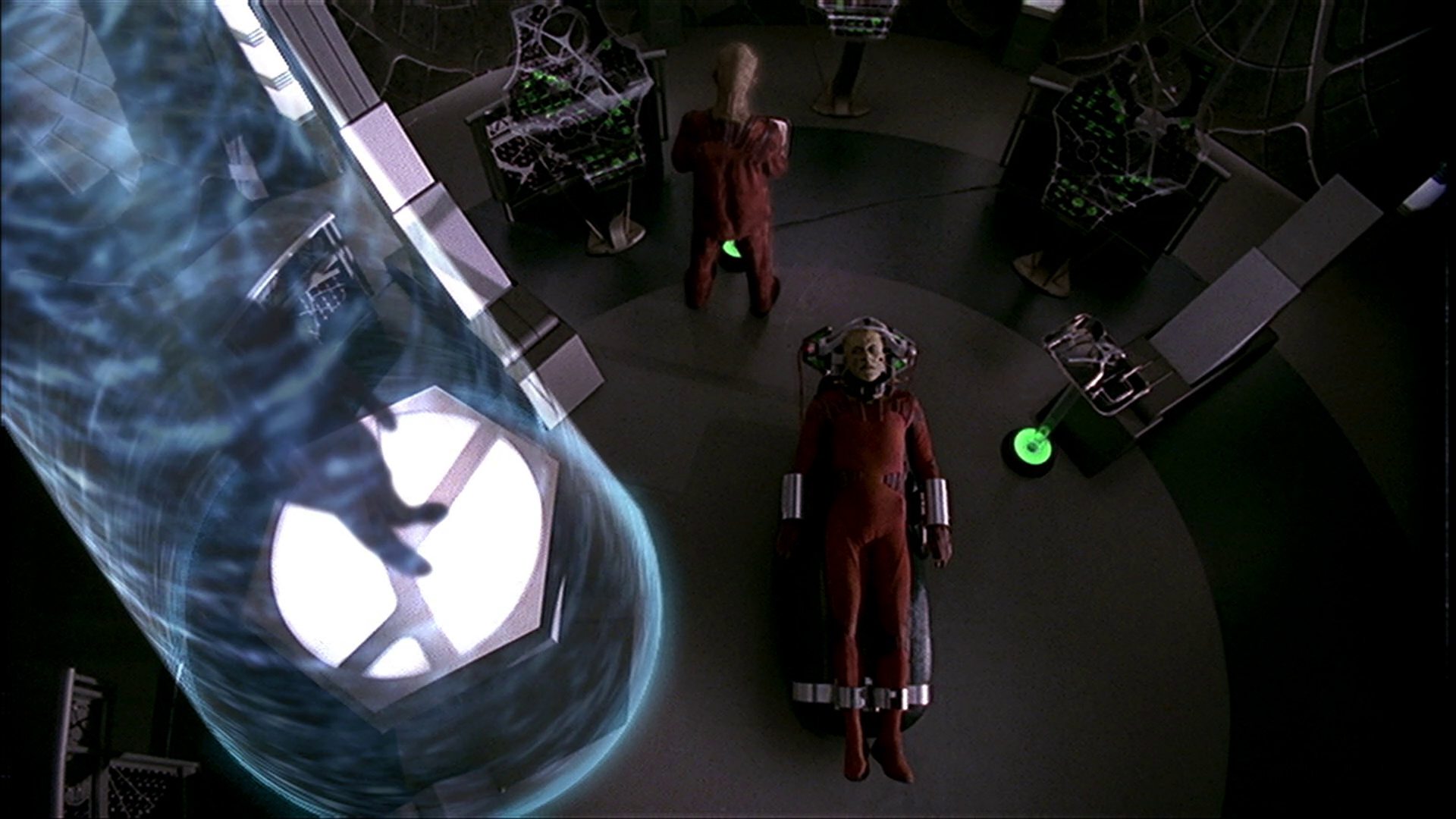 extant_StarTrek_ENT_1x11-ColdFront_0015.jpg
