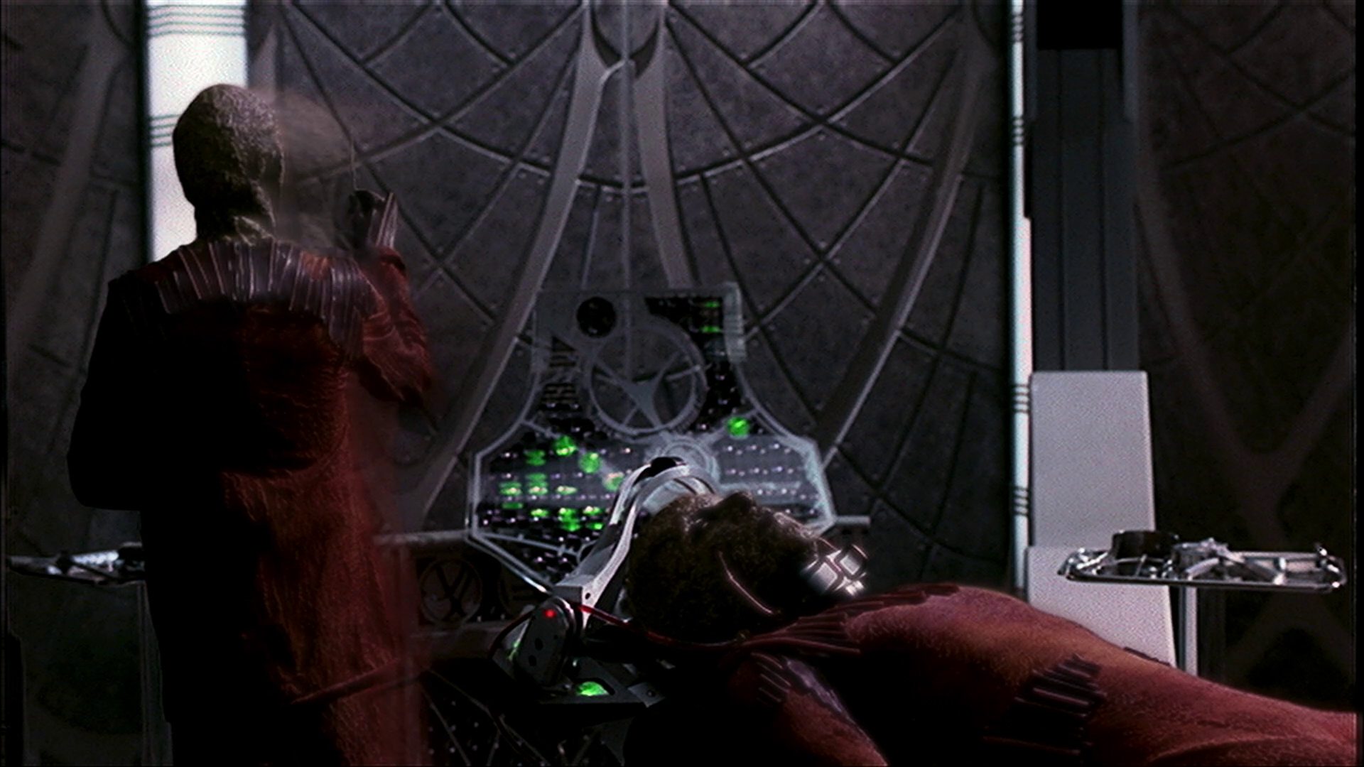 extant_StarTrek_ENT_1x11-ColdFront_0021.jpg