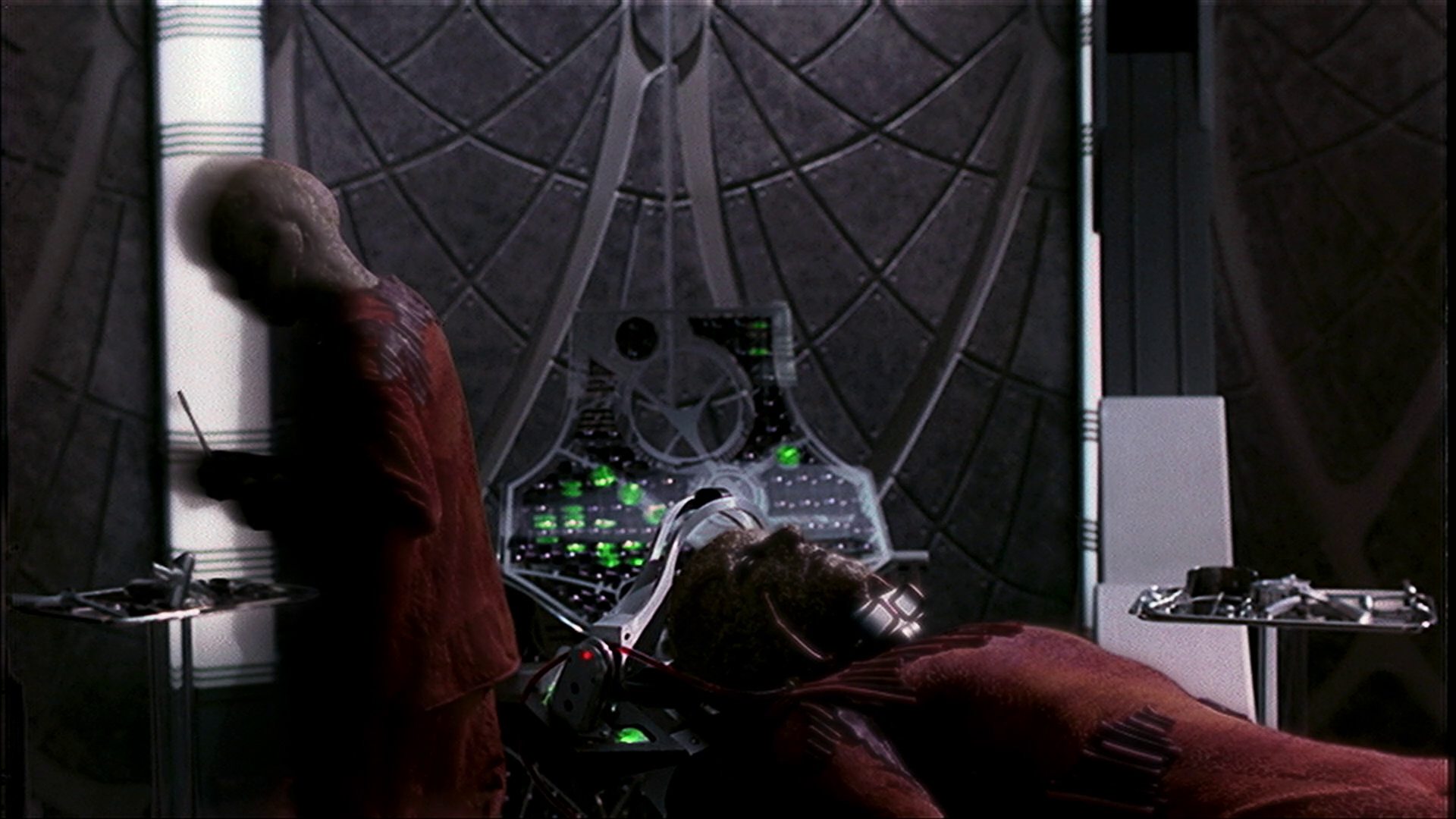 extant_StarTrek_ENT_1x11-ColdFront_0023.jpg