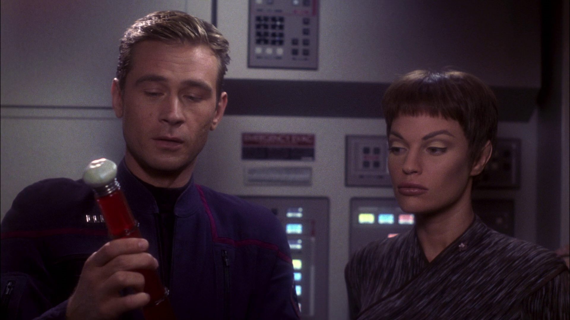 extant_StarTrek_ENT_1x11-ColdFront_0551.jpg