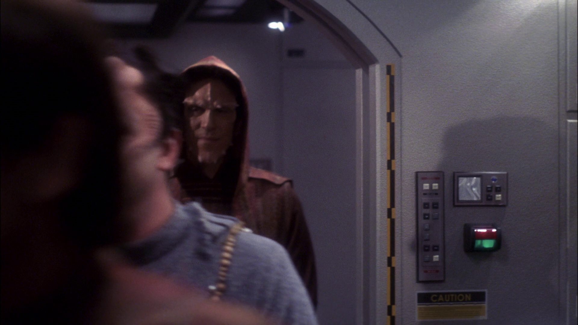 extant_StarTrek_ENT_1x11-ColdFront_0595.jpg