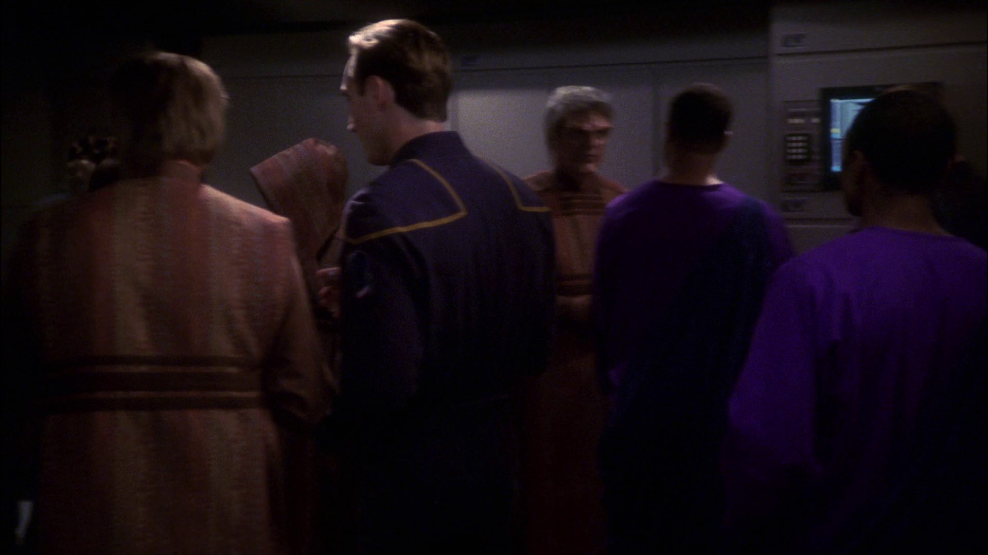 extant_StarTrek_ENT_1x11-ColdFront_0609.jpg