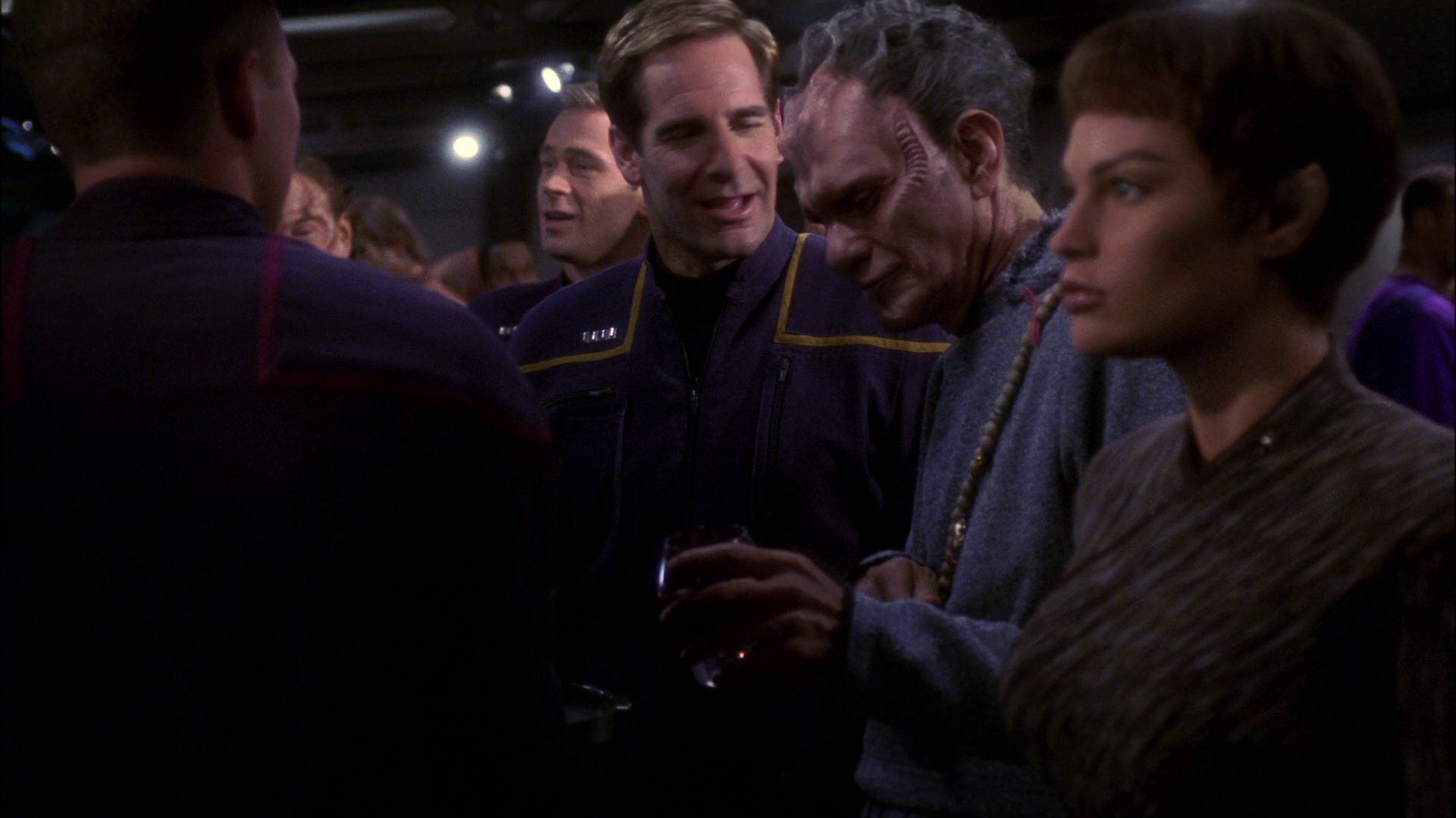 extant_StarTrek_ENT_1x11-ColdFront_0631.jpg