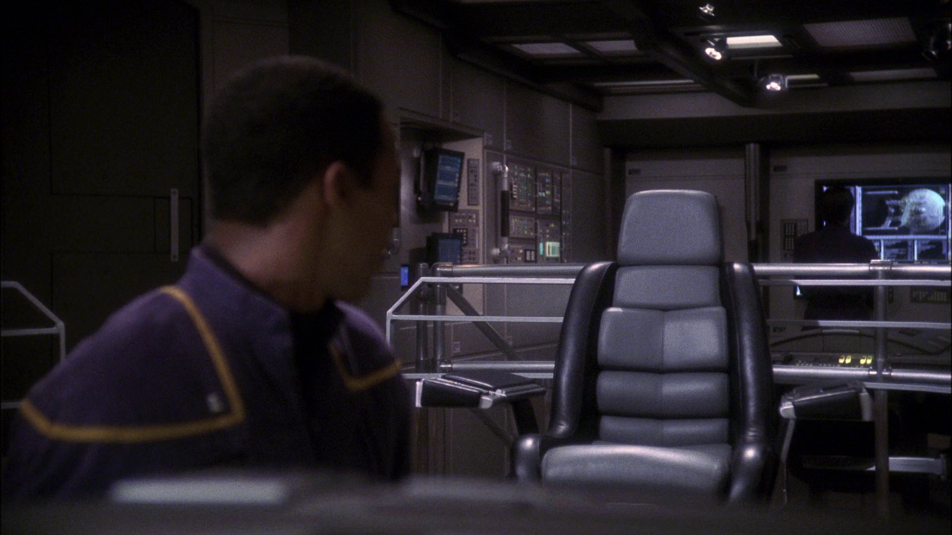 extant_StarTrek_ENT_1x11-ColdFront_0810.jpg