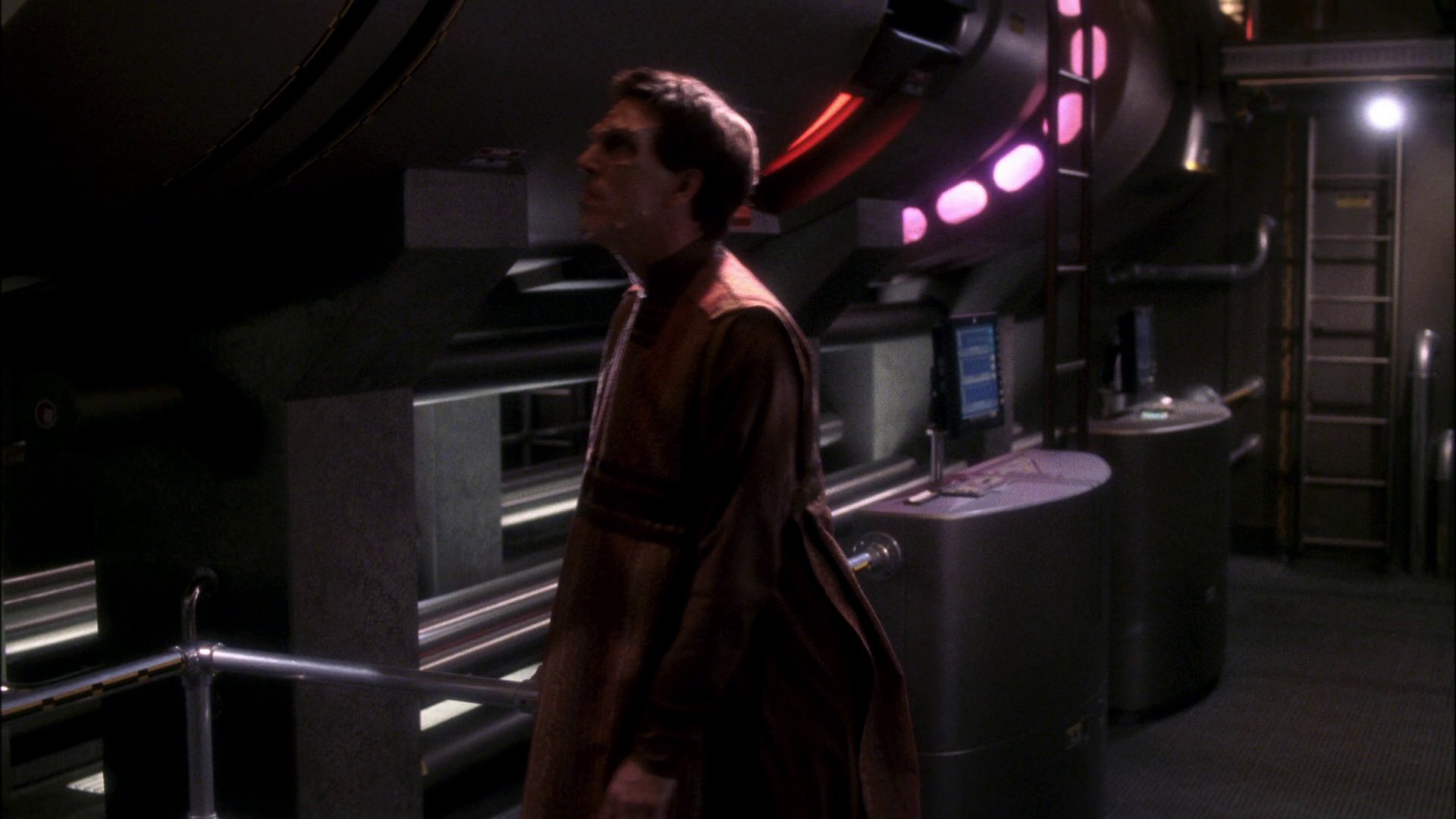 extant_StarTrek_ENT_1x11-ColdFront_0997.jpg