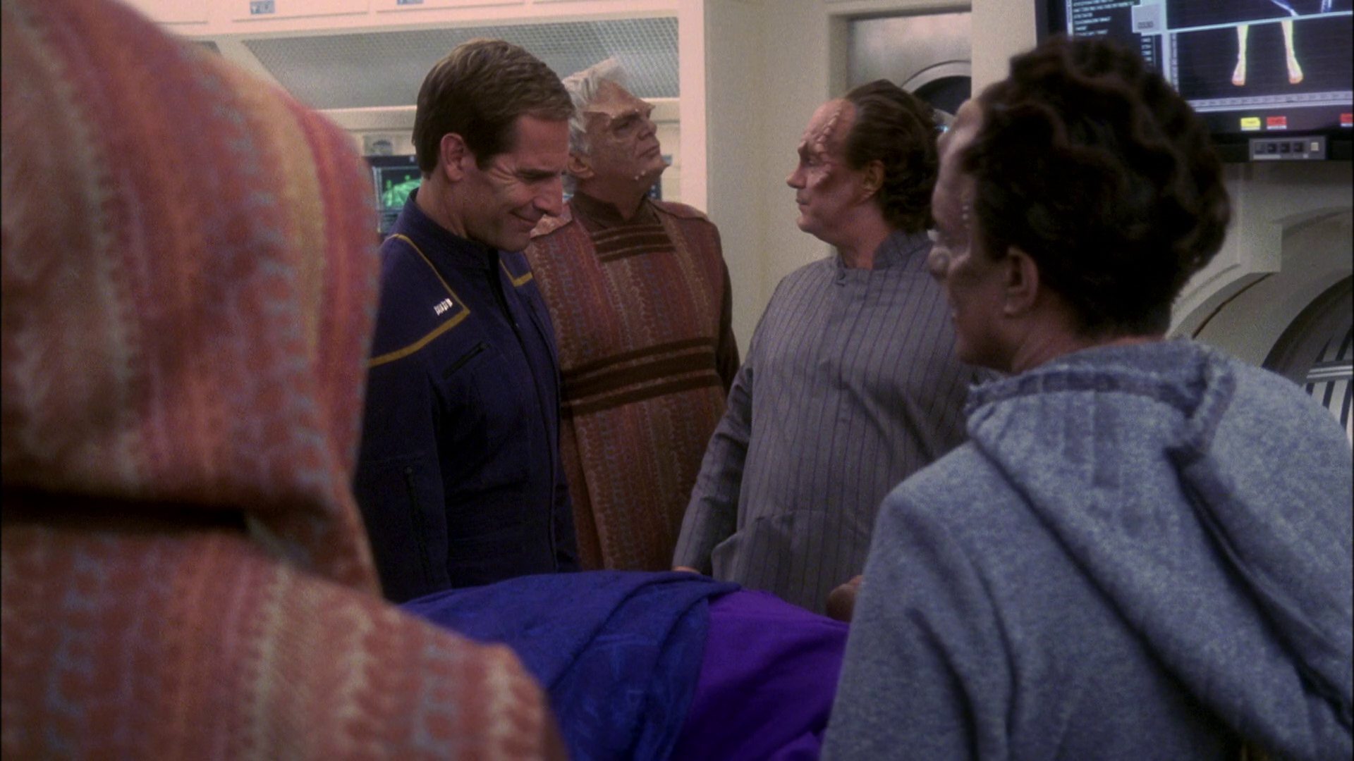 extant_StarTrek_ENT_1x11-ColdFront_1103.jpg