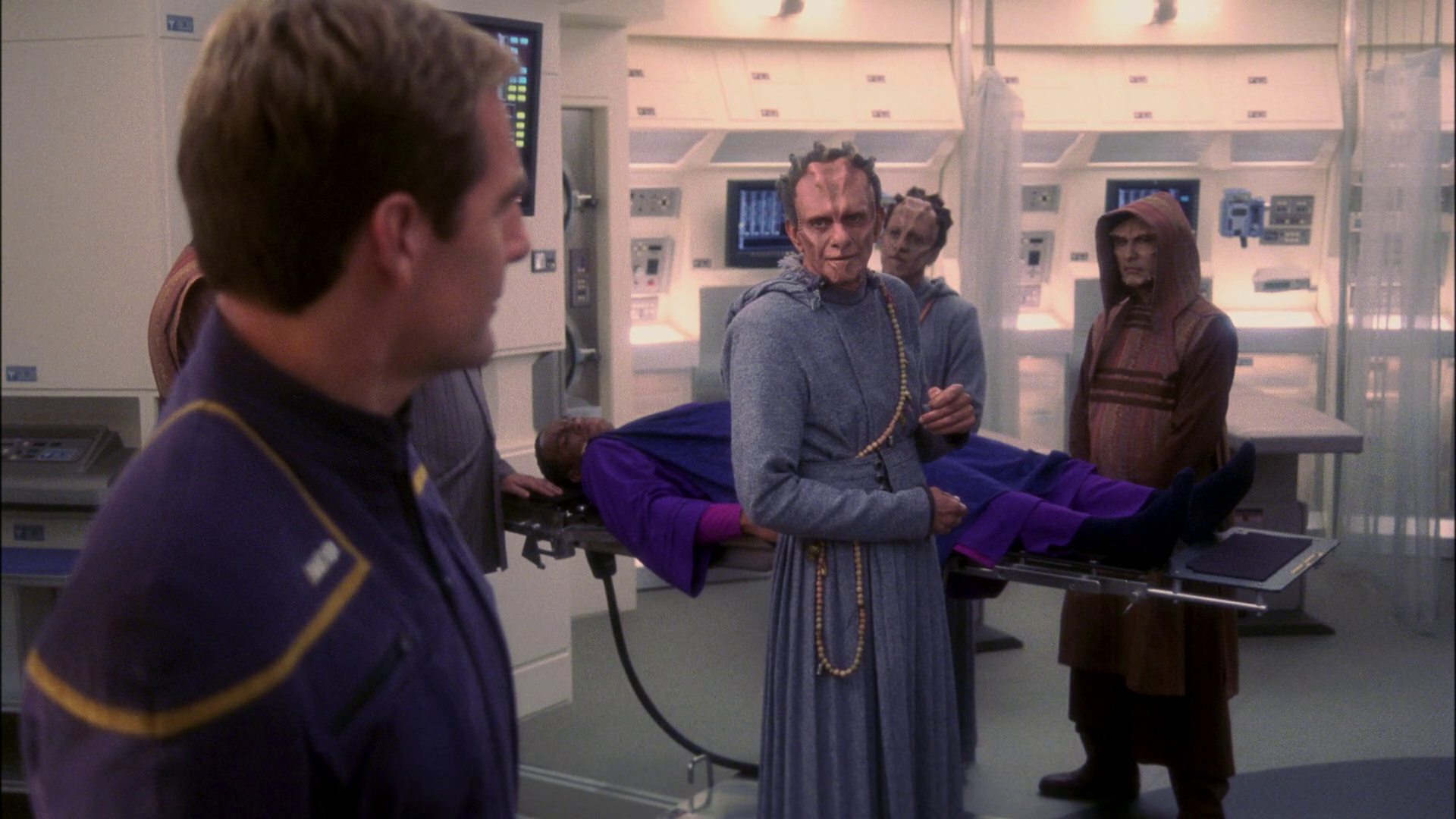 extant_StarTrek_ENT_1x11-ColdFront_1131.jpg
