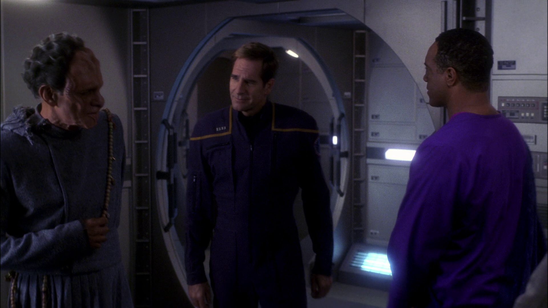 extant_StarTrek_ENT_1x11-ColdFront_1283.jpg
