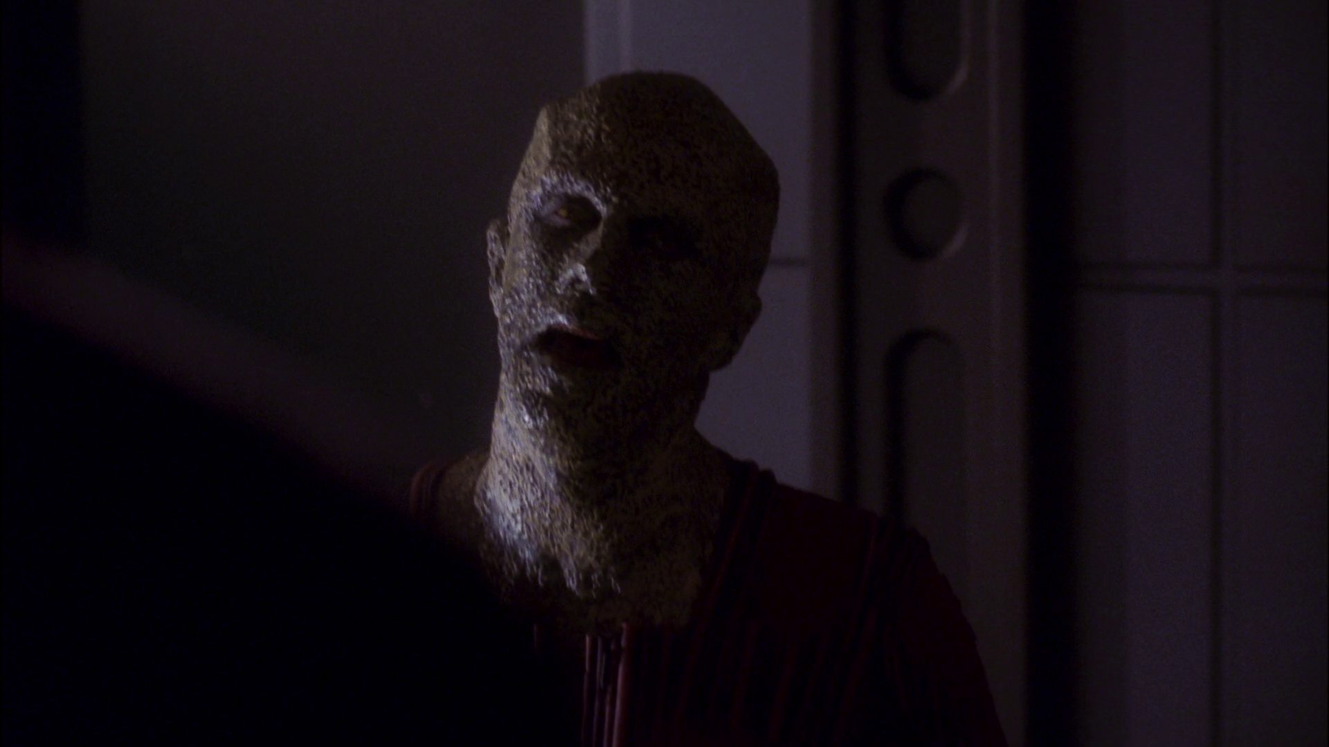extant_StarTrek_ENT_1x11-ColdFront_2501.jpg
