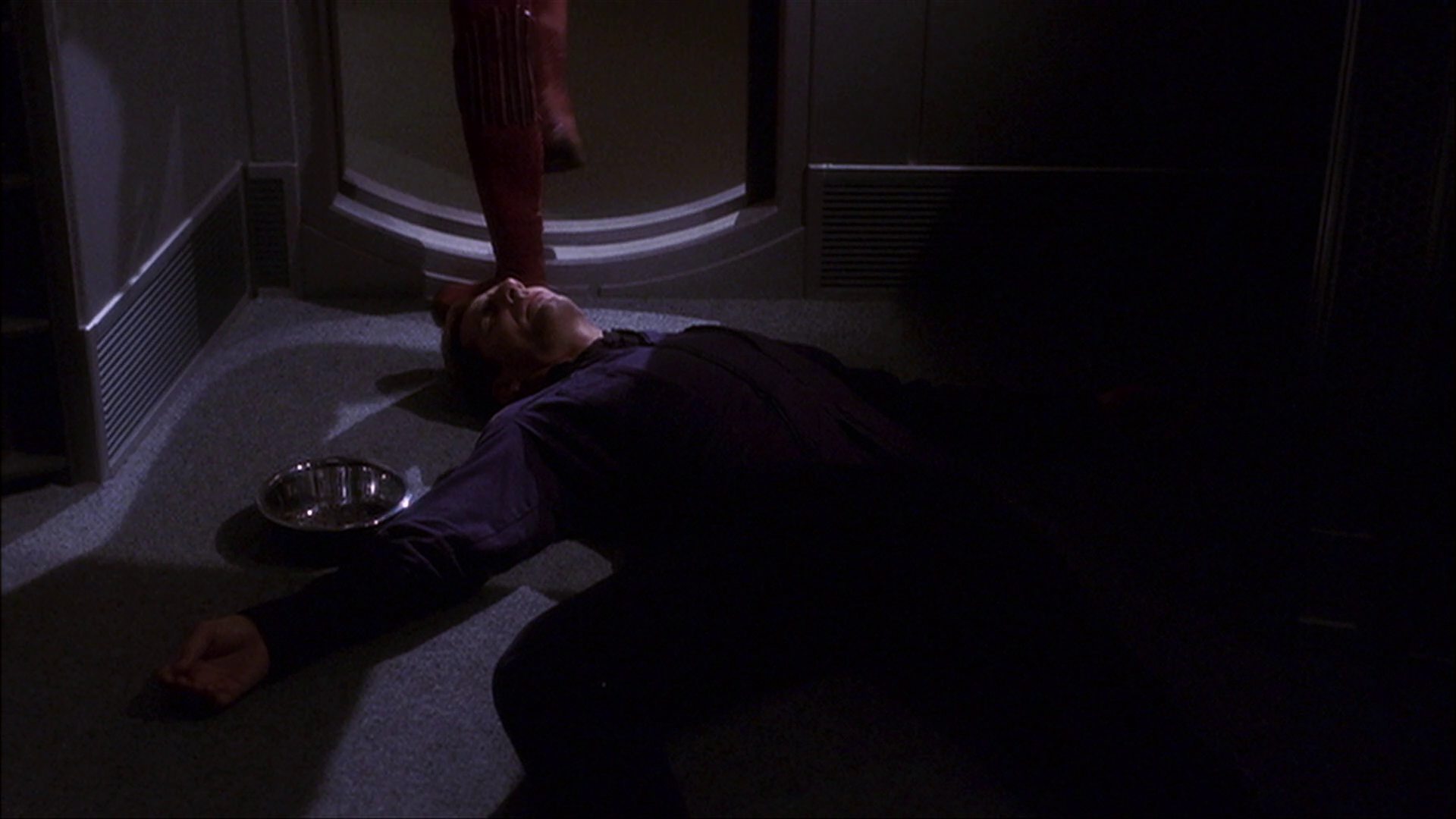 extant_StarTrek_ENT_1x11-ColdFront_2668.jpg
