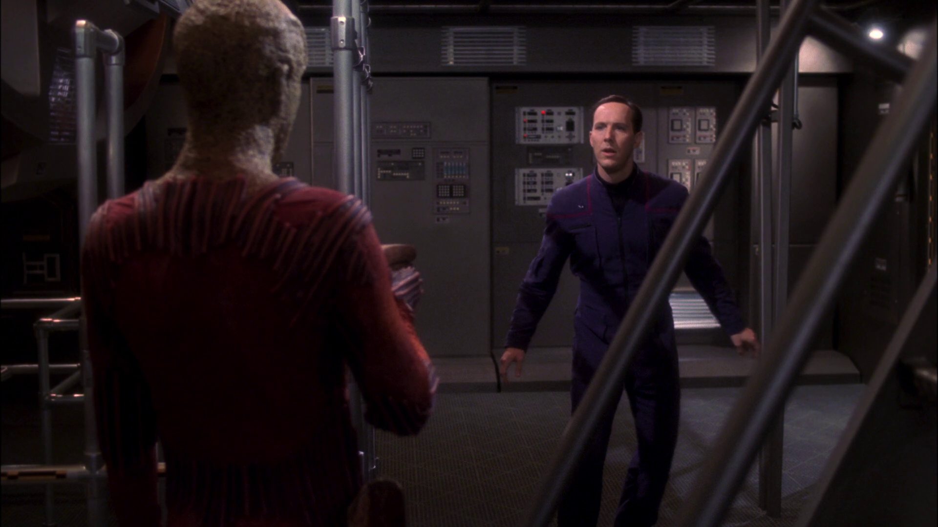 extant_StarTrek_ENT_1x11-ColdFront_2804.jpg