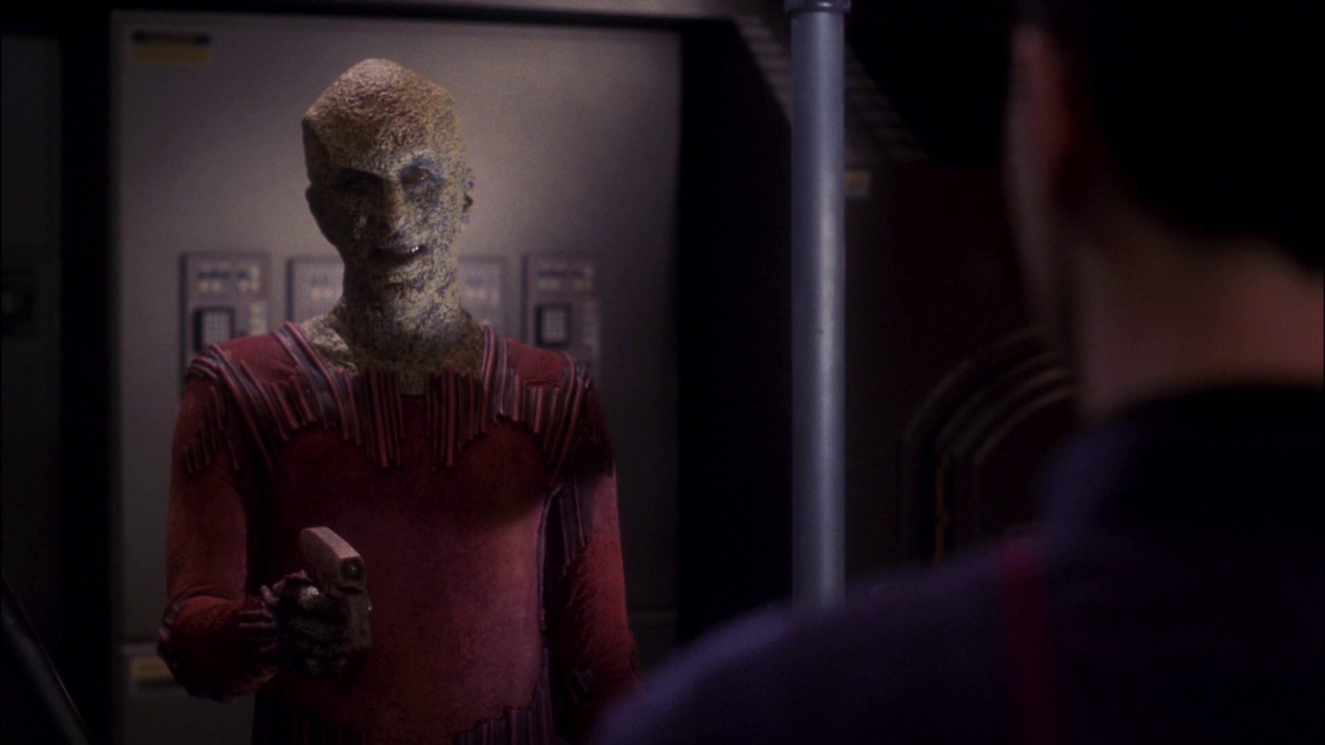 extant_StarTrek_ENT_1x11-ColdFront_2811.jpg