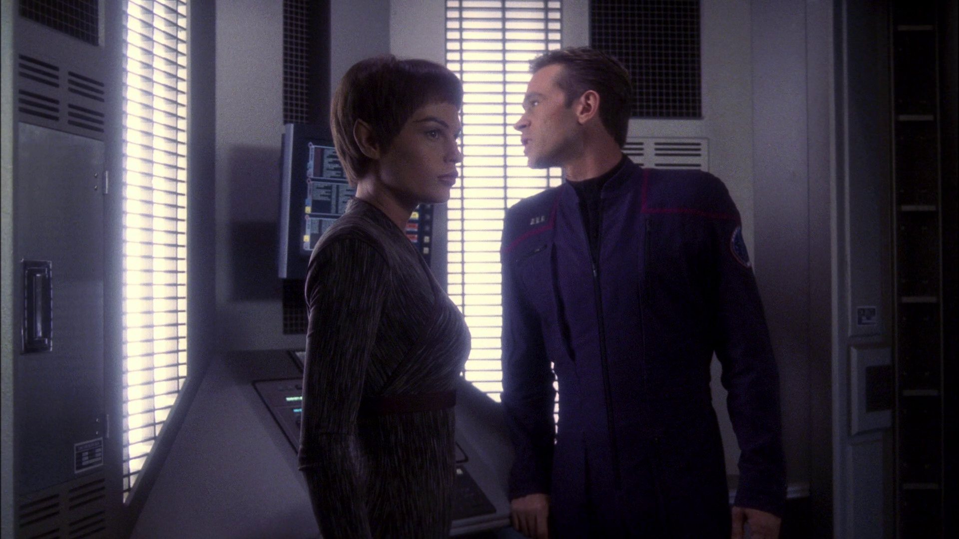 extant_StarTrek_ENT_1x11-ColdFront_2850.jpg