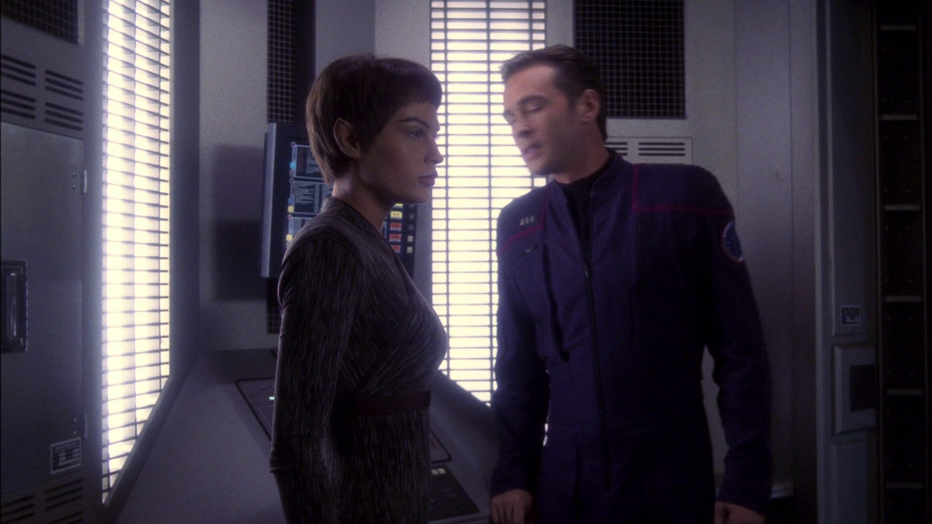 extant_StarTrek_ENT_1x11-ColdFront_2851.jpg