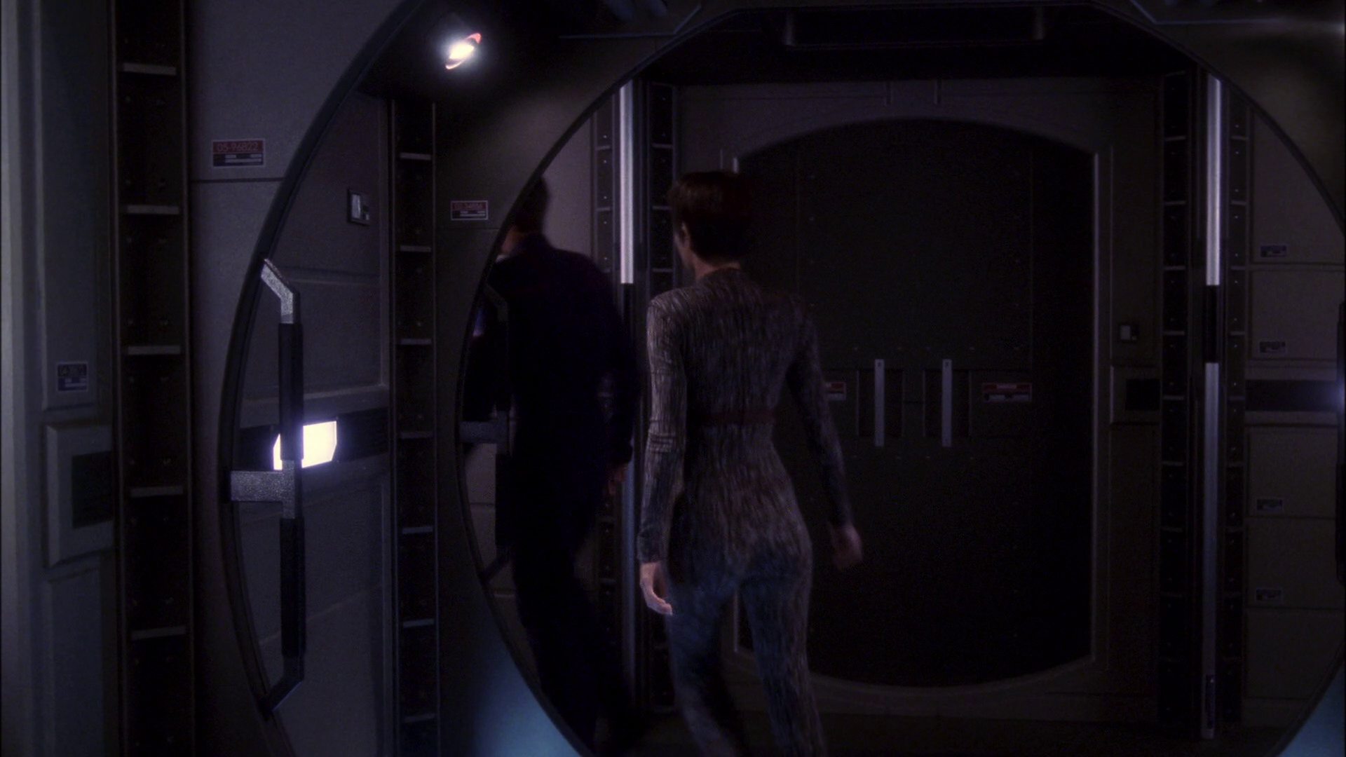 extant_StarTrek_ENT_1x11-ColdFront_2855.jpg