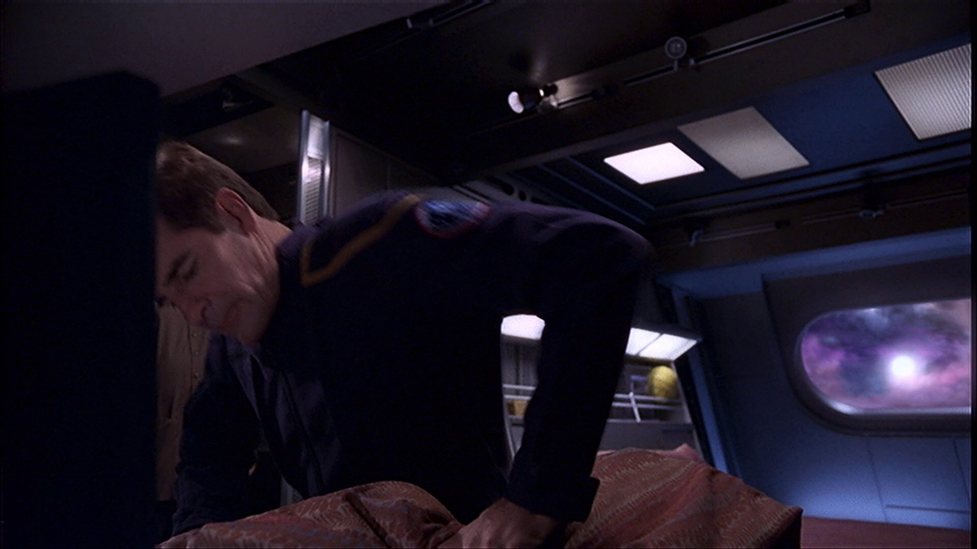 extant_StarTrek_ENT_1x11-ColdFront_2918.jpg