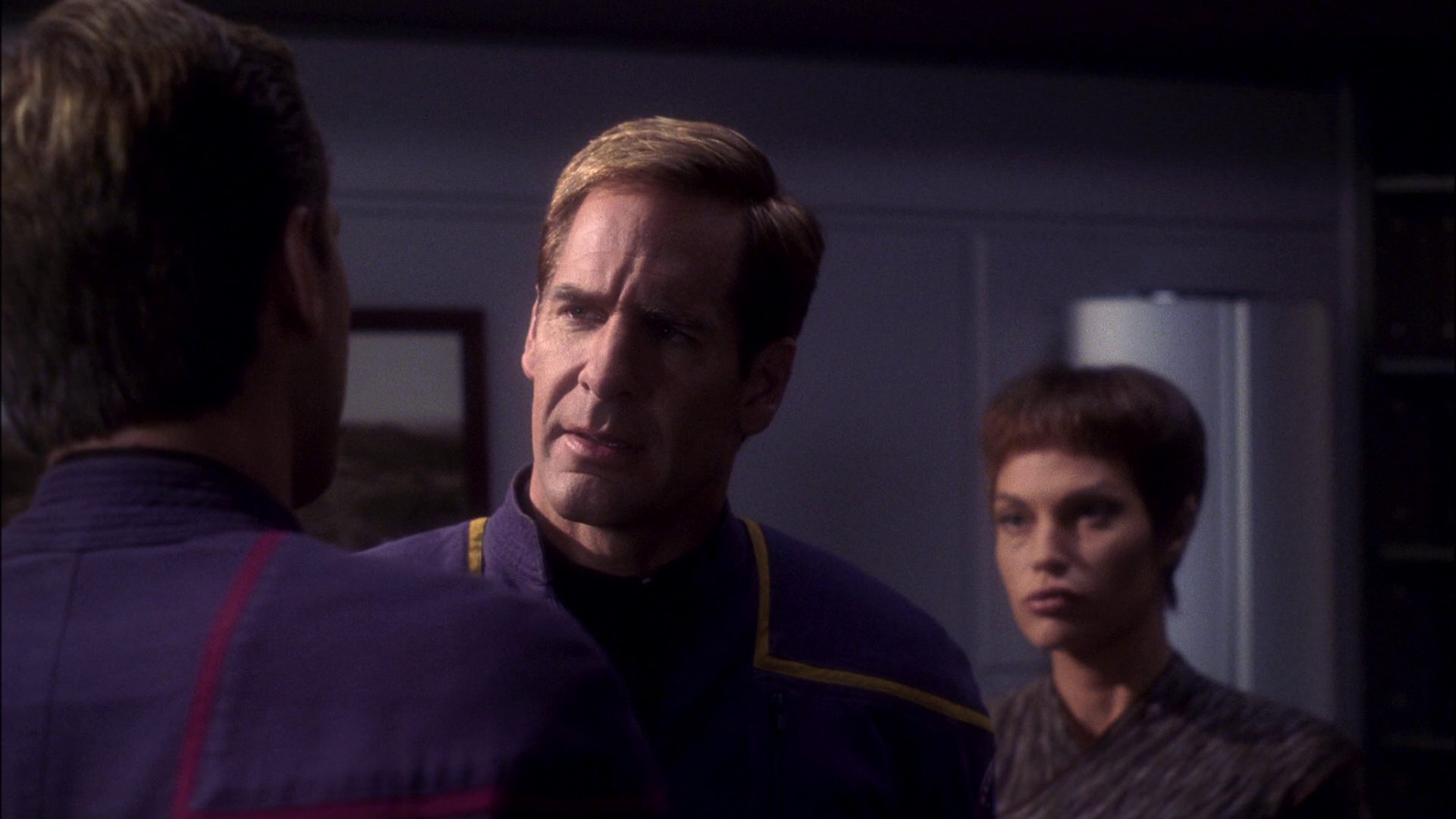 extant_StarTrek_ENT_1x11-ColdFront_2980.jpg