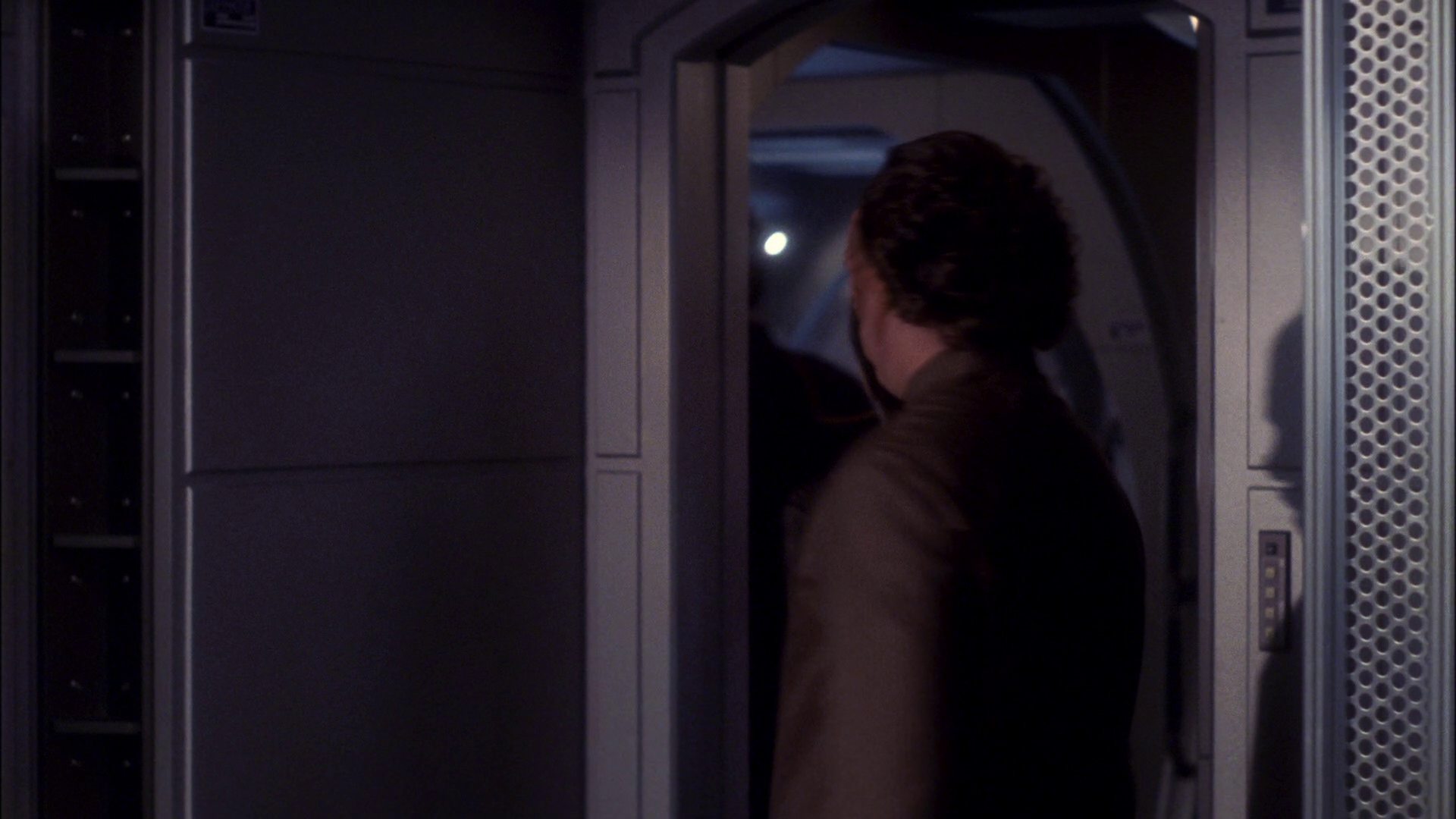 extant_StarTrek_ENT_1x11-ColdFront_2993.jpg