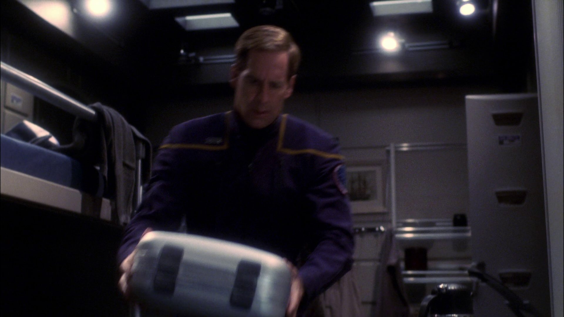 extant_StarTrek_ENT_1x11-ColdFront_3002.jpg