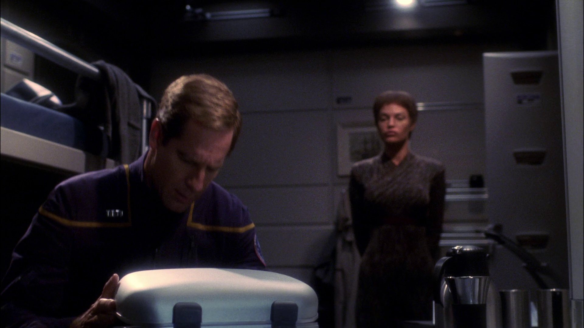 extant_StarTrek_ENT_1x11-ColdFront_3007.jpg