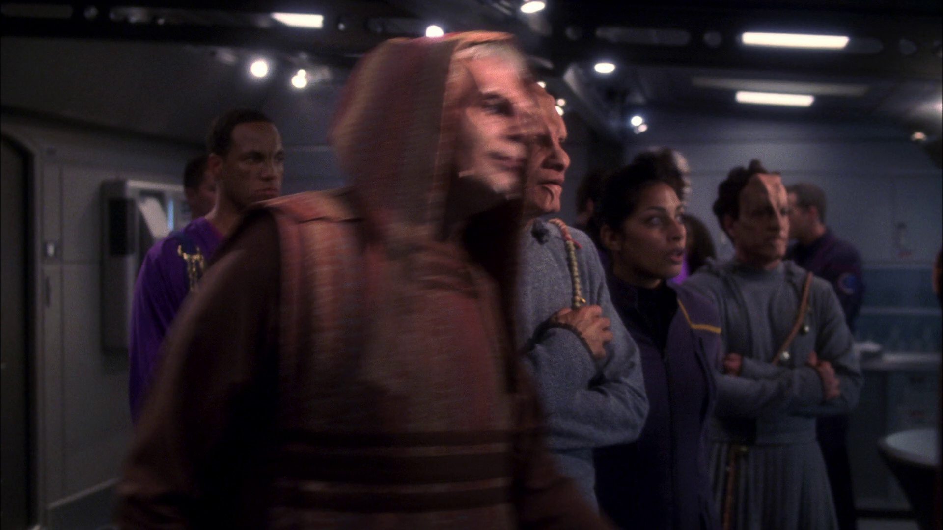 extant_StarTrek_ENT_1x11-ColdFront_3060.jpg