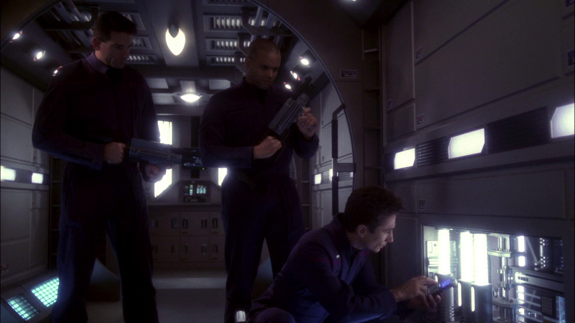 extant_StarTrek_ENT_1x11-ColdFront_3130.jpg