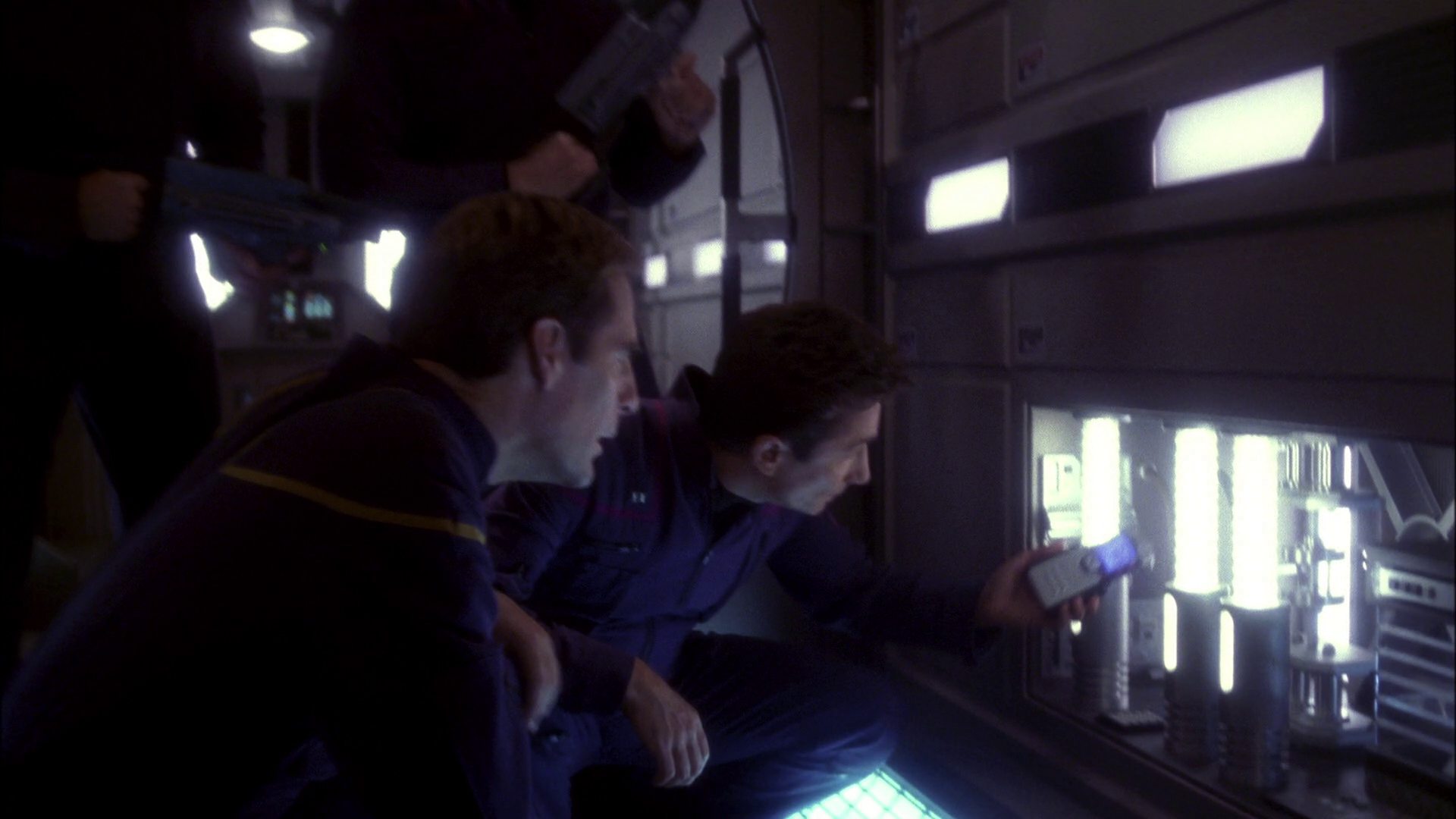 extant_StarTrek_ENT_1x11-ColdFront_3136.jpg