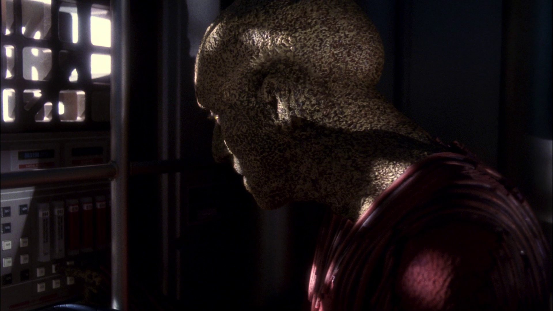 extant_StarTrek_ENT_1x11-ColdFront_3194.jpg