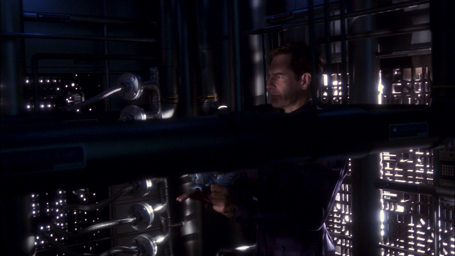 extant_StarTrek_ENT_1x11-ColdFront_3197.jpg