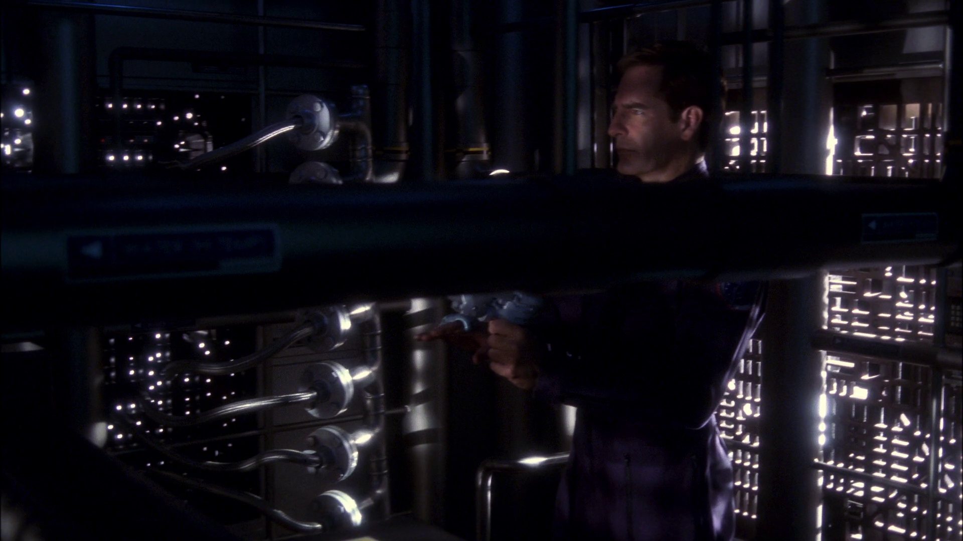 extant_StarTrek_ENT_1x11-ColdFront_3209.jpg