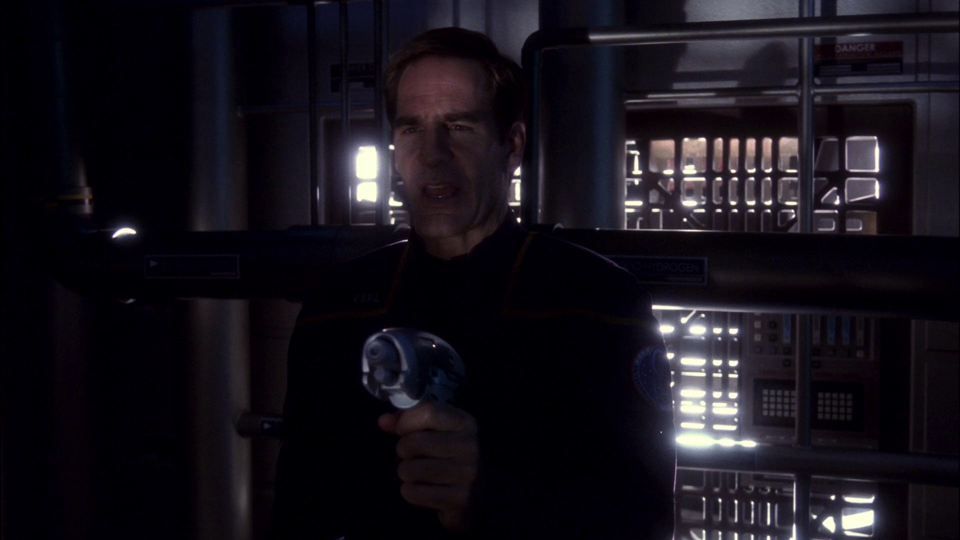 extant_StarTrek_ENT_1x11-ColdFront_3219.jpg