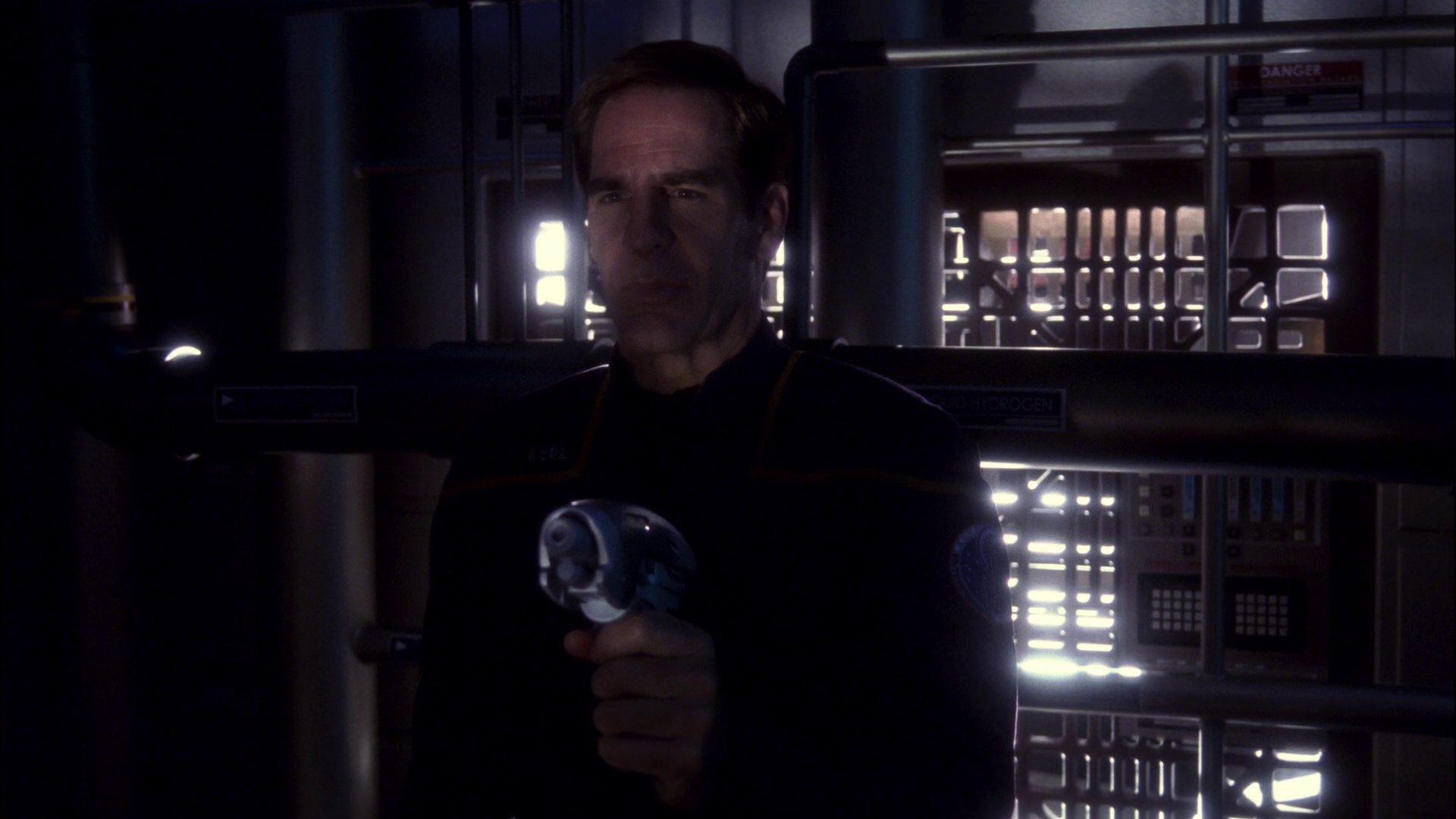 extant_StarTrek_ENT_1x11-ColdFront_3220.jpg