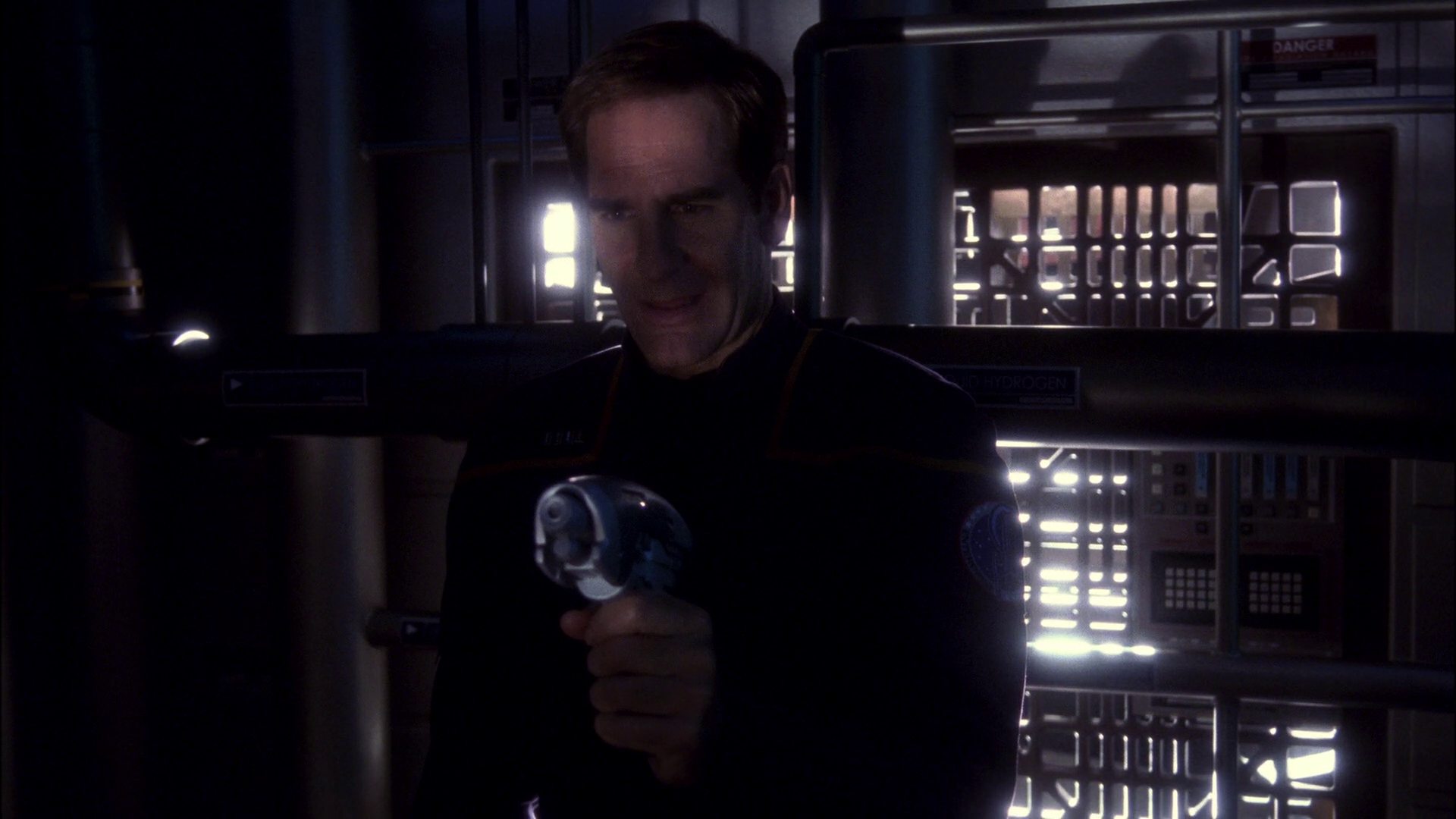 extant_StarTrek_ENT_1x11-ColdFront_3229.jpg