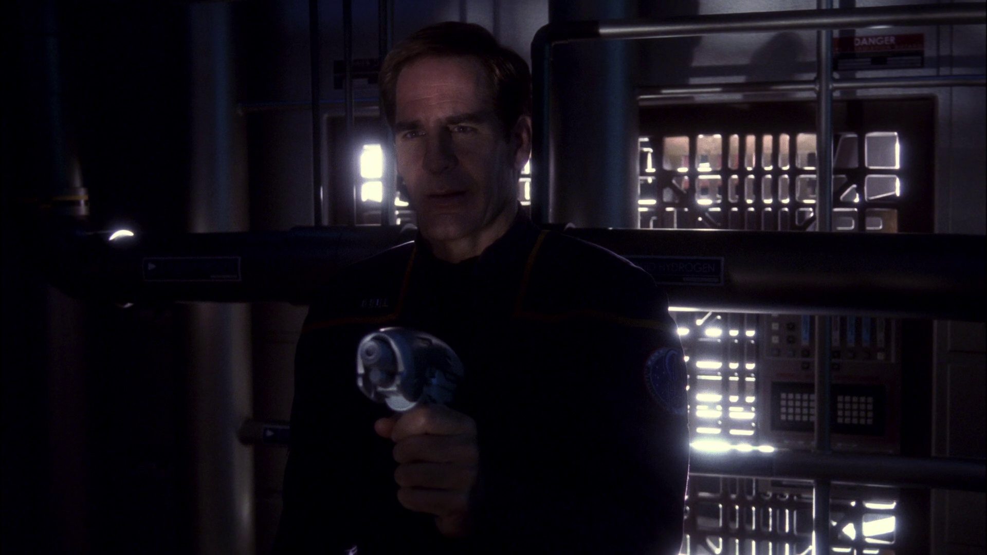 extant_StarTrek_ENT_1x11-ColdFront_3232.jpg