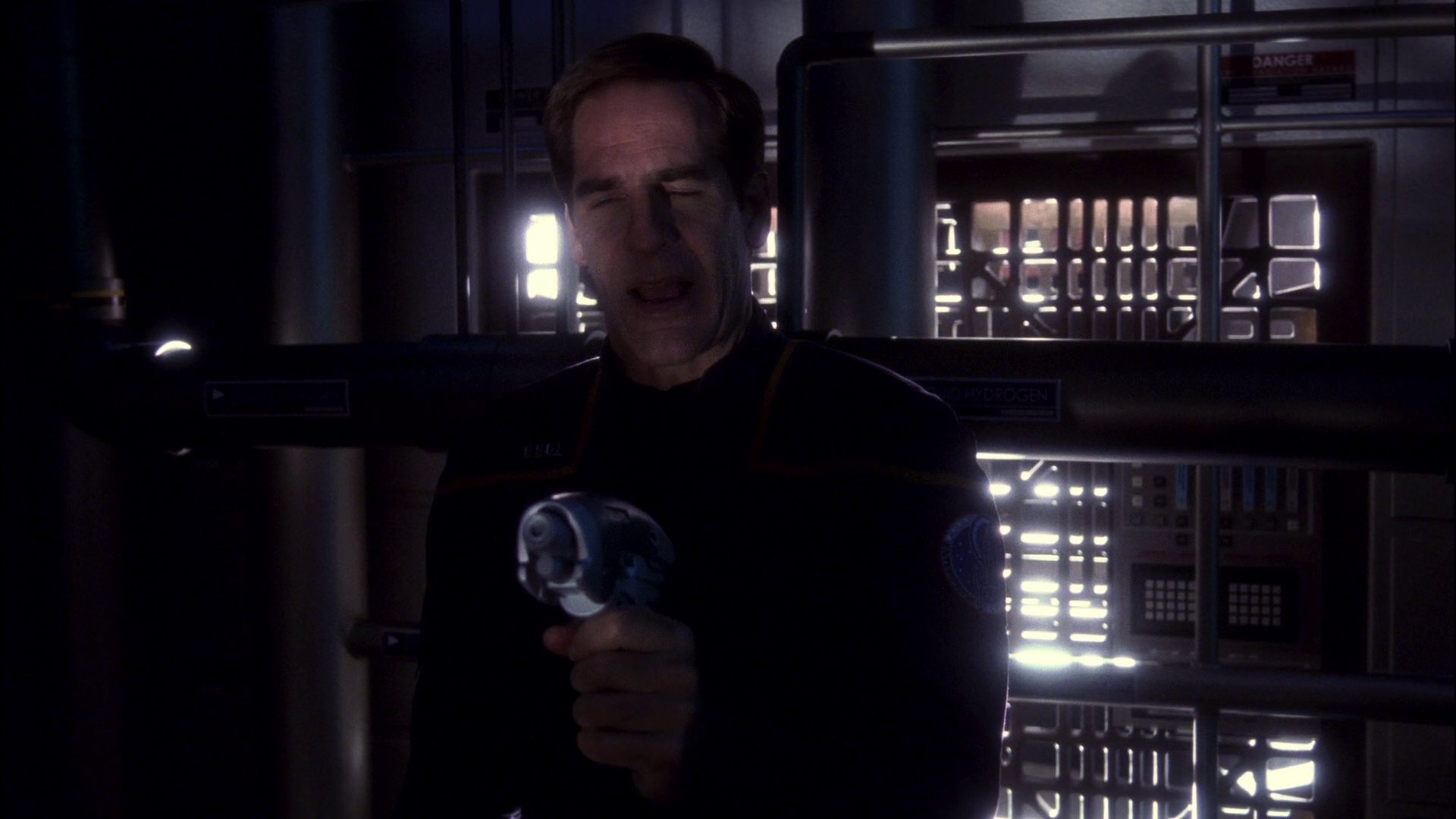 extant_StarTrek_ENT_1x11-ColdFront_3233.jpg