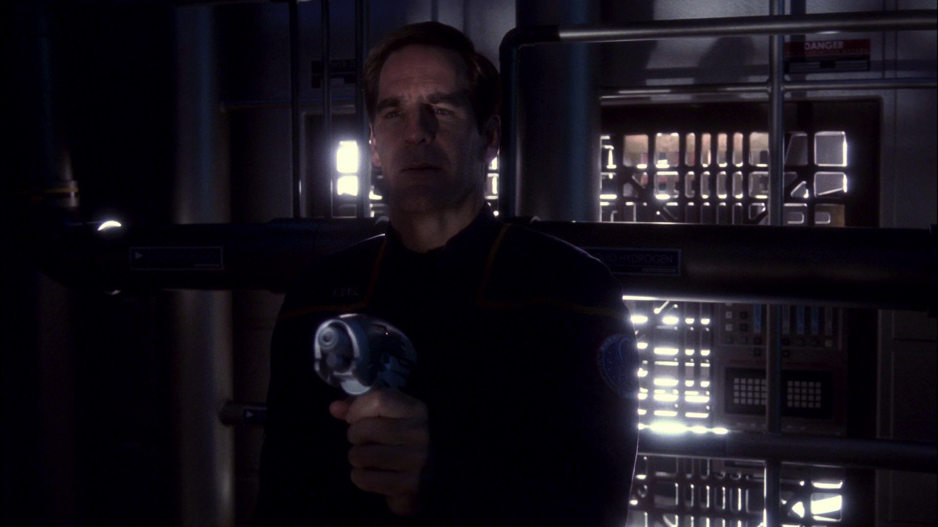 extant_StarTrek_ENT_1x11-ColdFront_3243.jpg