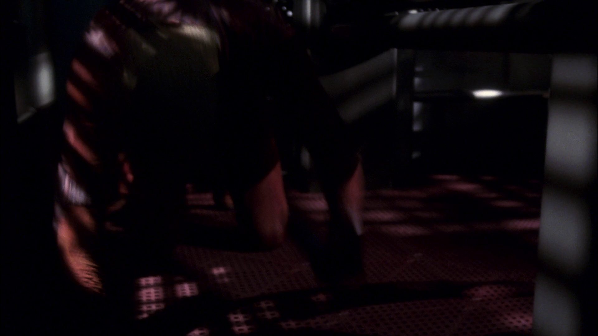 extant_StarTrek_ENT_1x11-ColdFront_3256.jpg