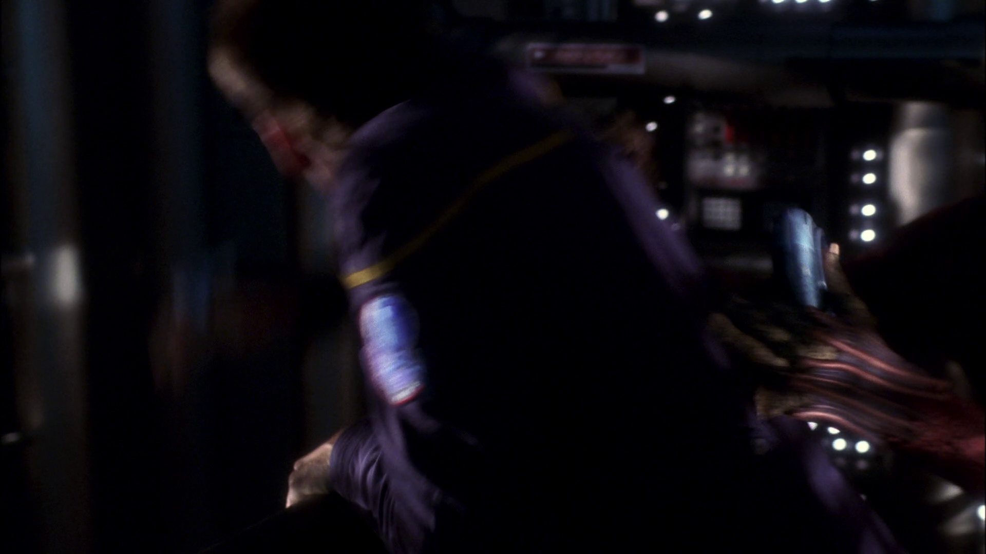 extant_StarTrek_ENT_1x11-ColdFront_3277.jpg
