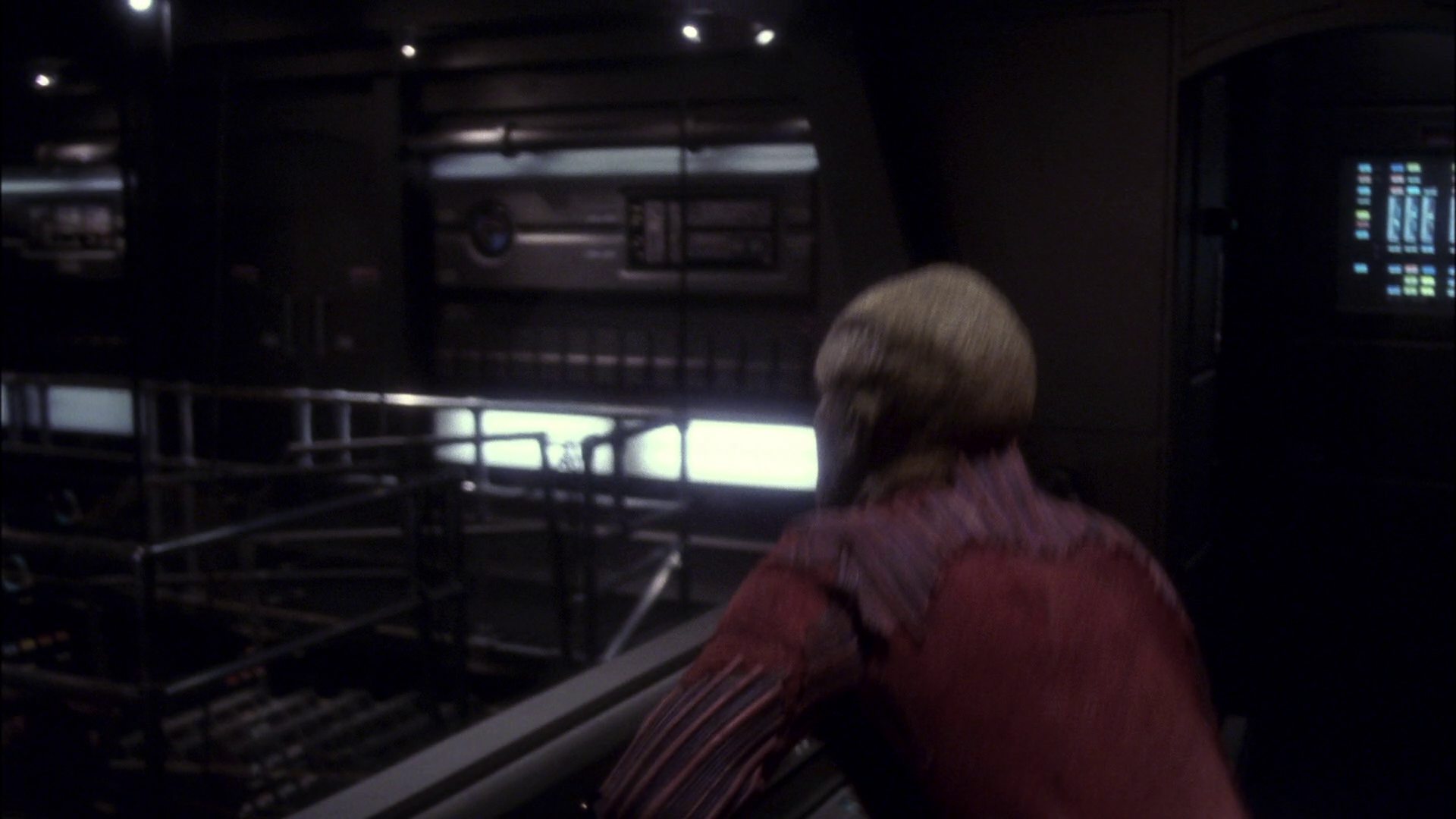 extant_StarTrek_ENT_1x11-ColdFront_3313.jpg