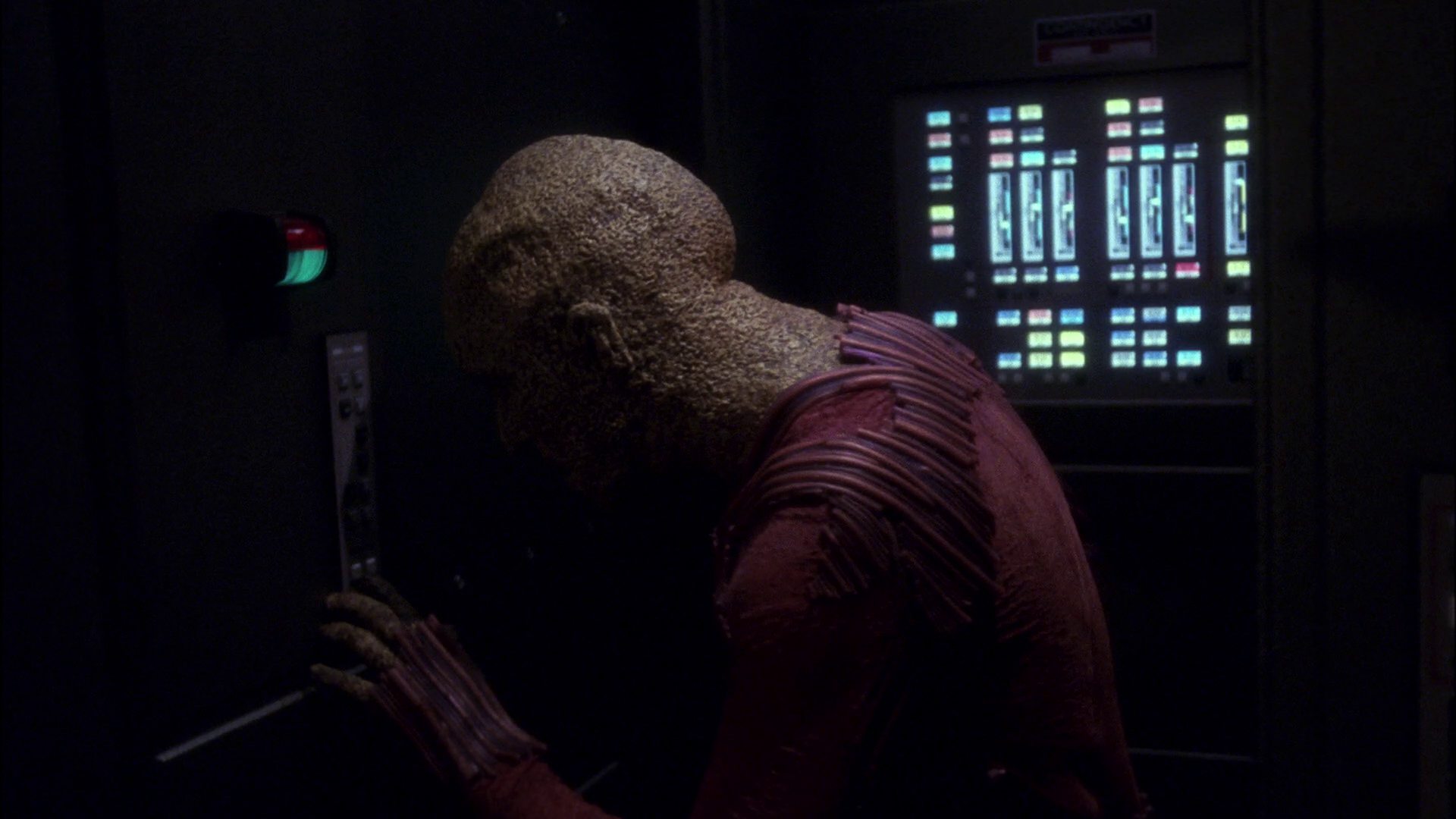 extant_StarTrek_ENT_1x11-ColdFront_3321.jpg
