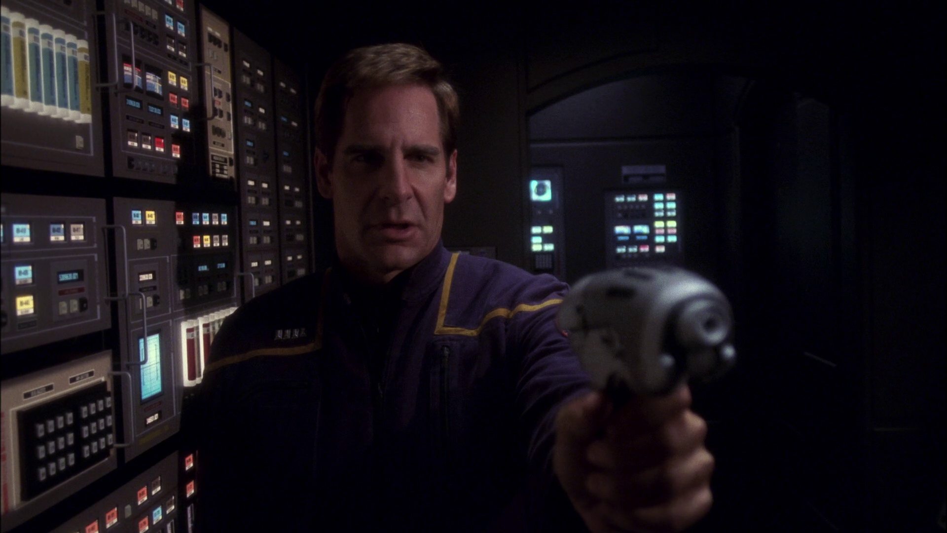 extant_StarTrek_ENT_1x11-ColdFront_3330.jpg