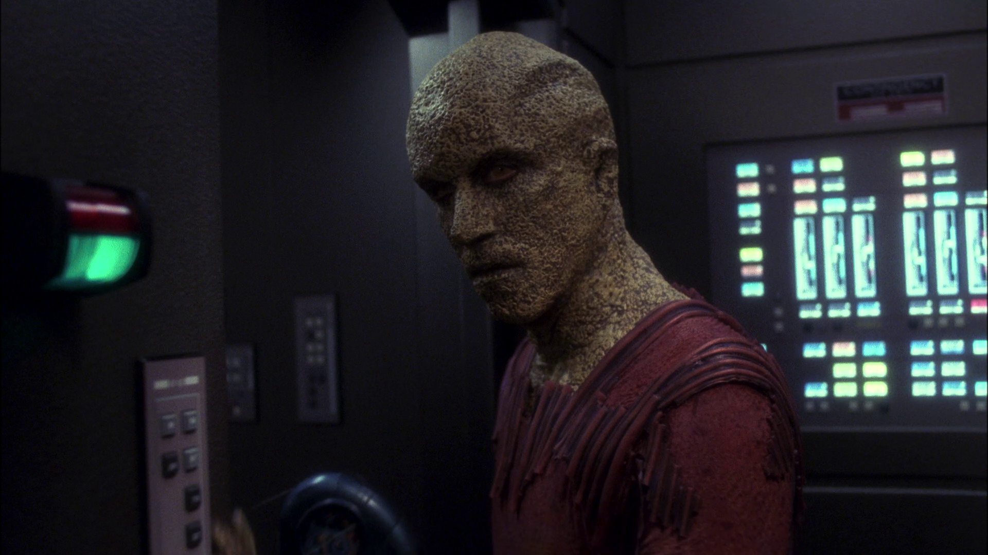 extant_StarTrek_ENT_1x11-ColdFront_3331.jpg