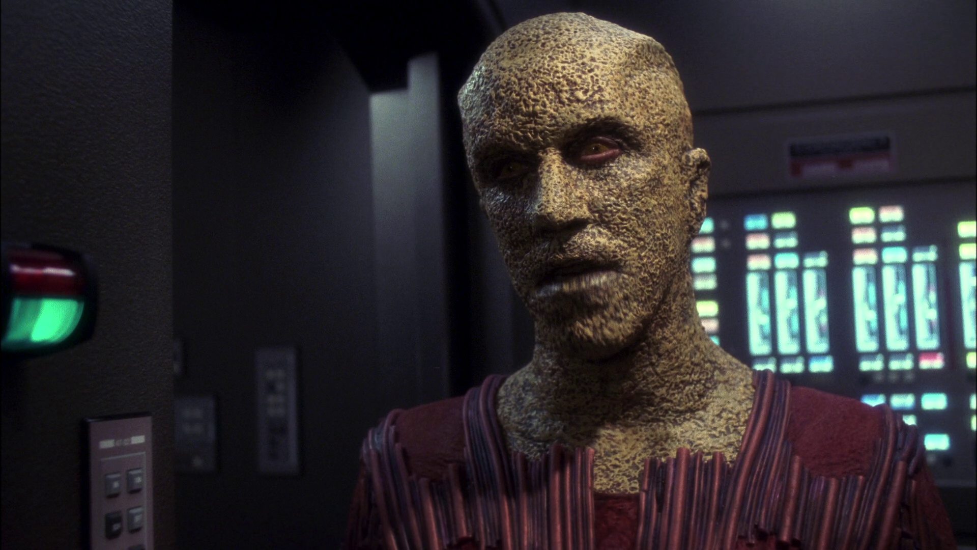 extant_StarTrek_ENT_1x11-ColdFront_3339.jpg
