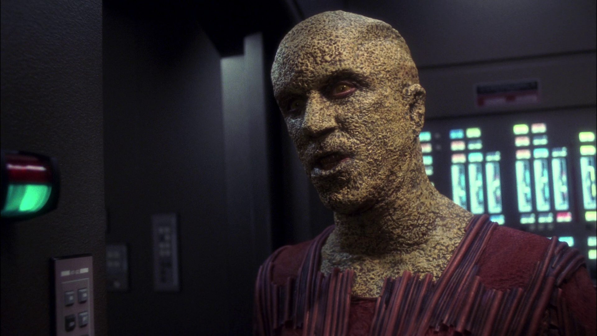 extant_StarTrek_ENT_1x11-ColdFront_3350.jpg