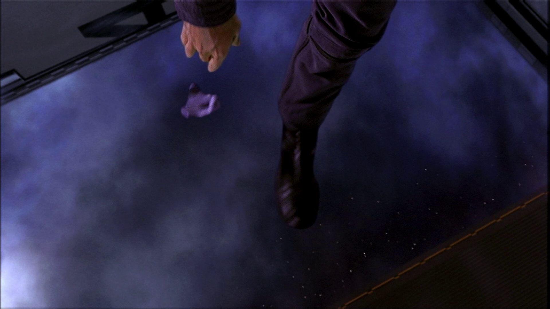 extant_StarTrek_ENT_1x11-ColdFront_3416.jpg